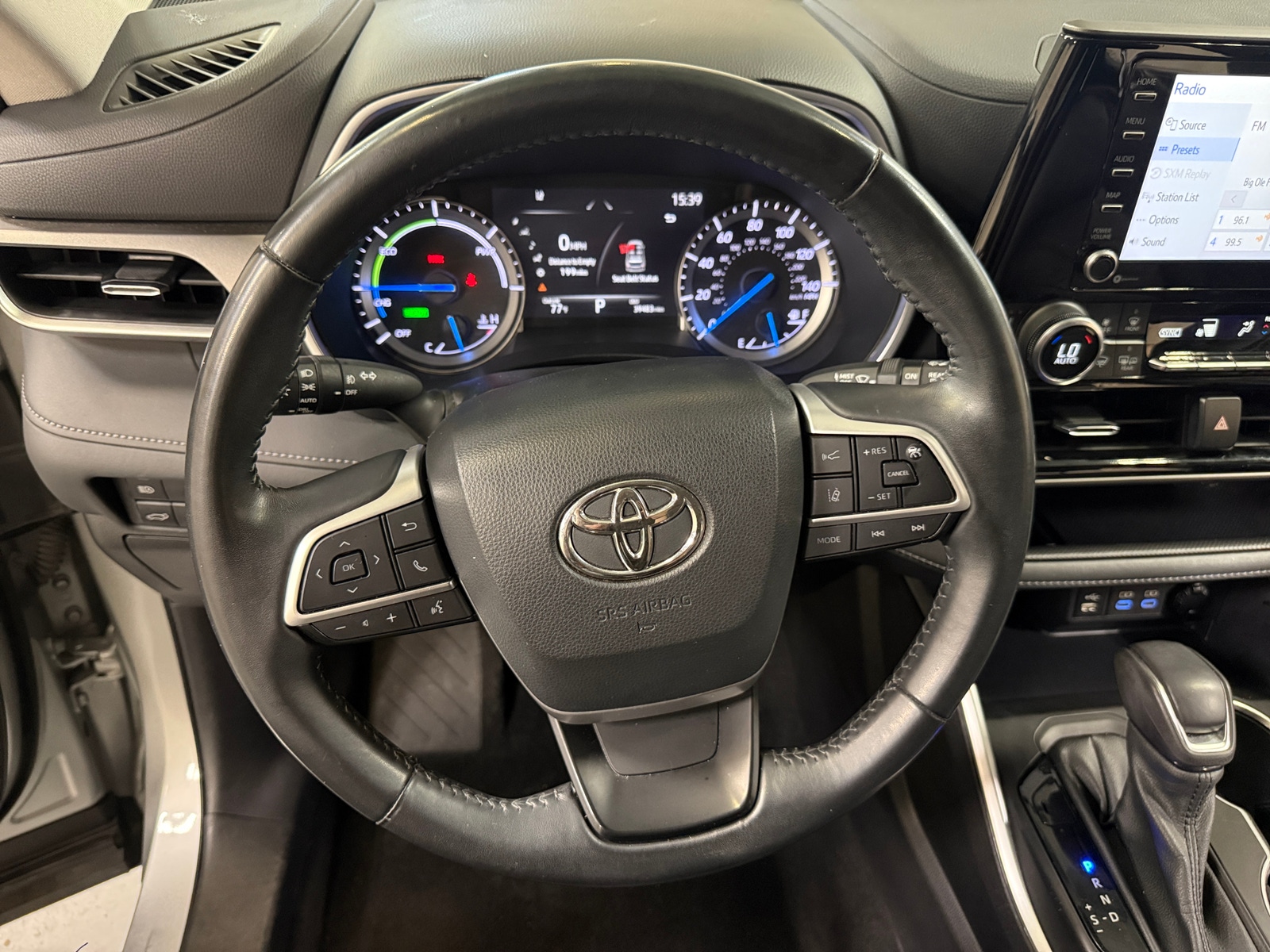 Thumbnail: 2022 Toyota Highlander - 4