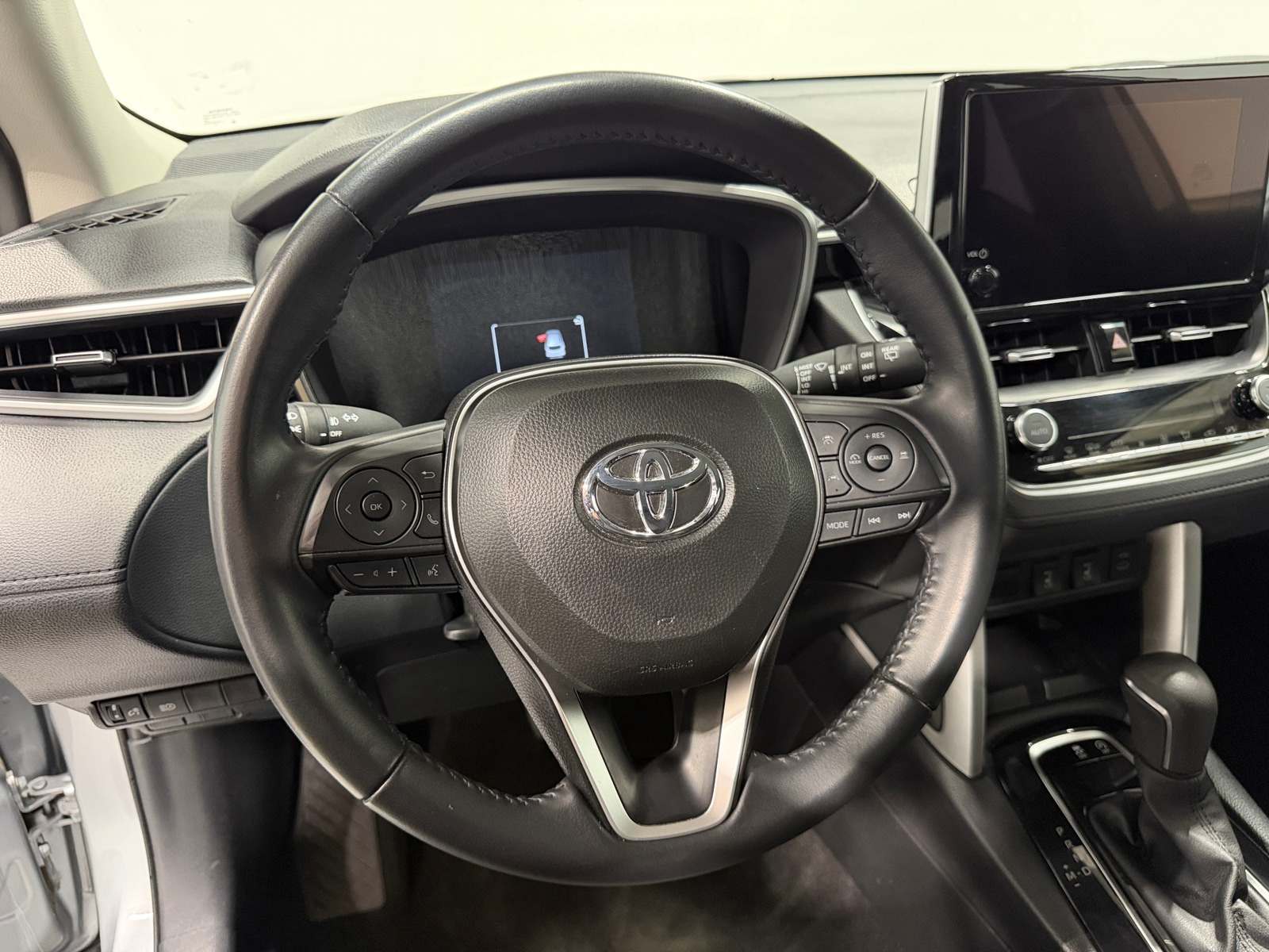 Thumbnail: 2025 Toyota Corolla Cross - 4