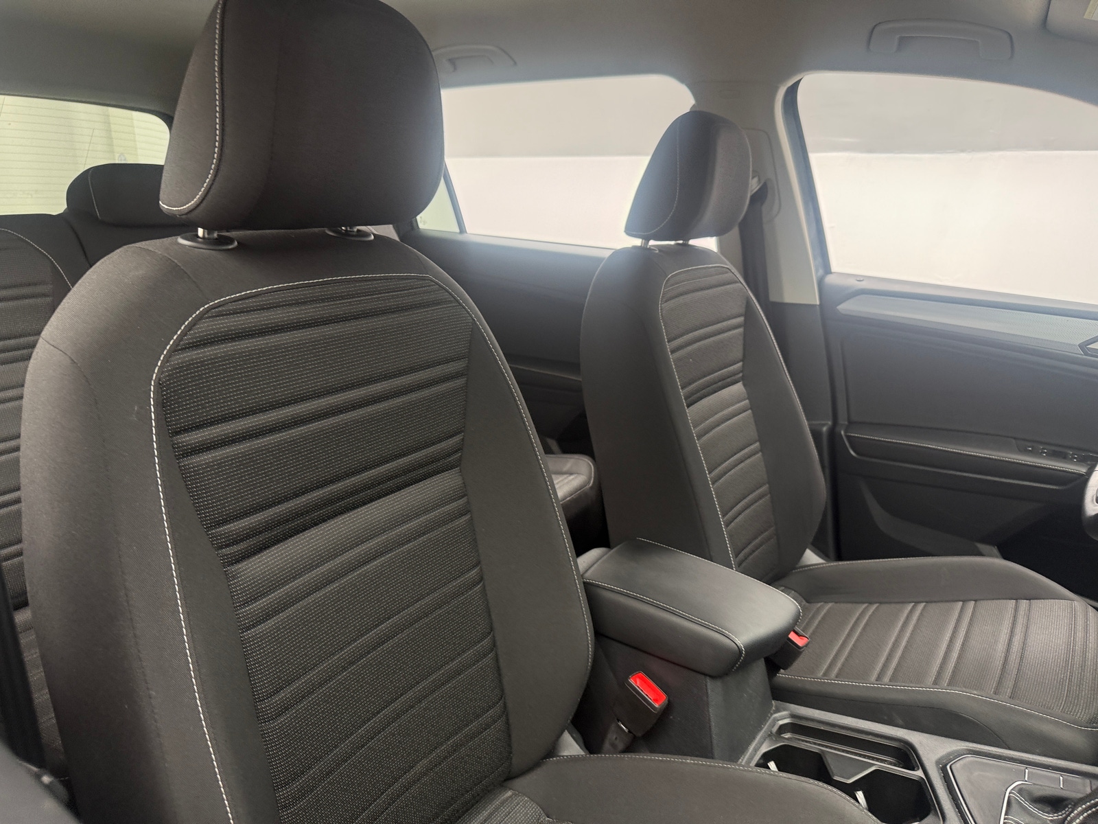 Thumbnail: 2024 Volkswagen Tiguan - 2