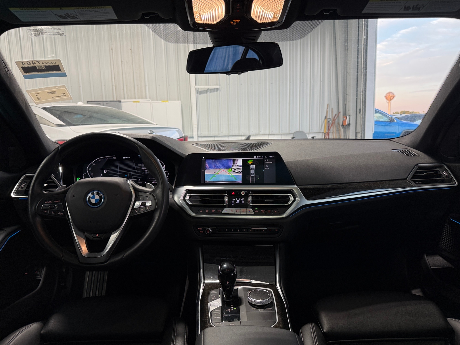 Thumbnail: 2022 BMW 3 Series - 2
