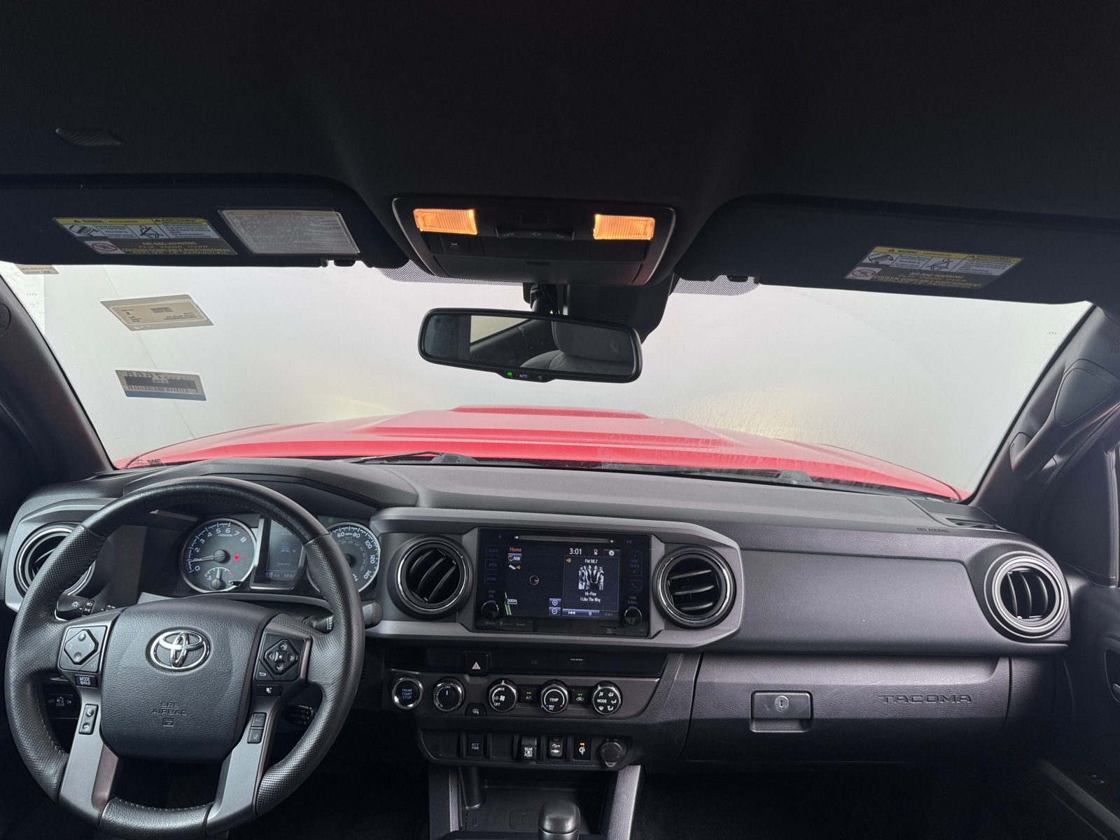 Thumbnail: 2019 Toyota Tacoma - 3
