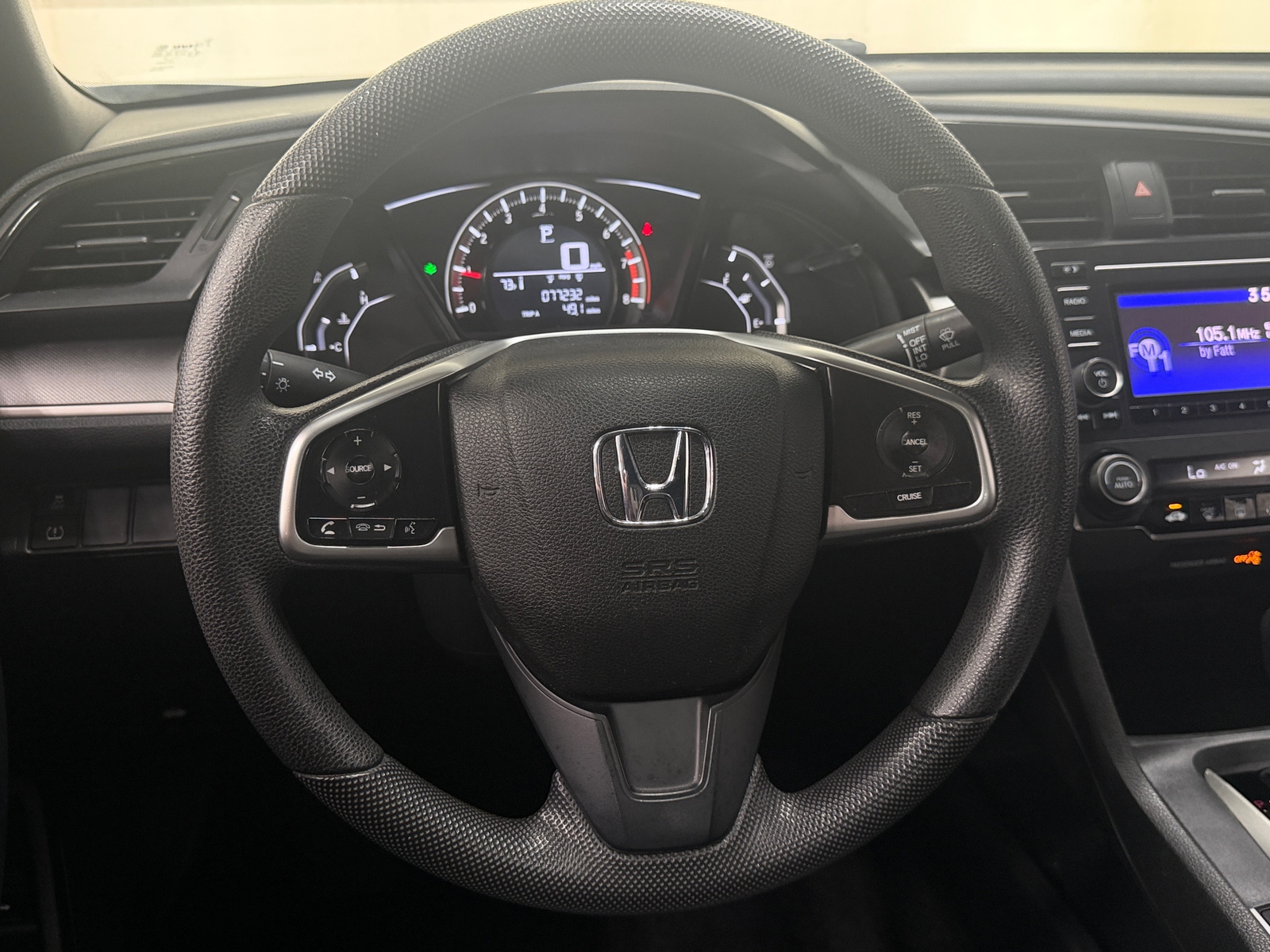 Thumbnail: 2016 Honda Civic - 4