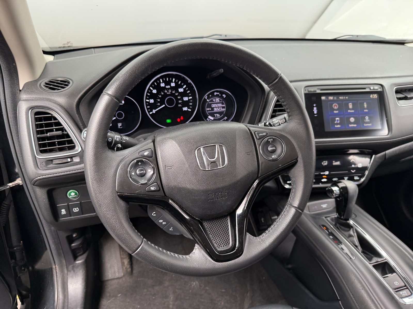 Thumbnail: 2017 Honda HR-V - 4