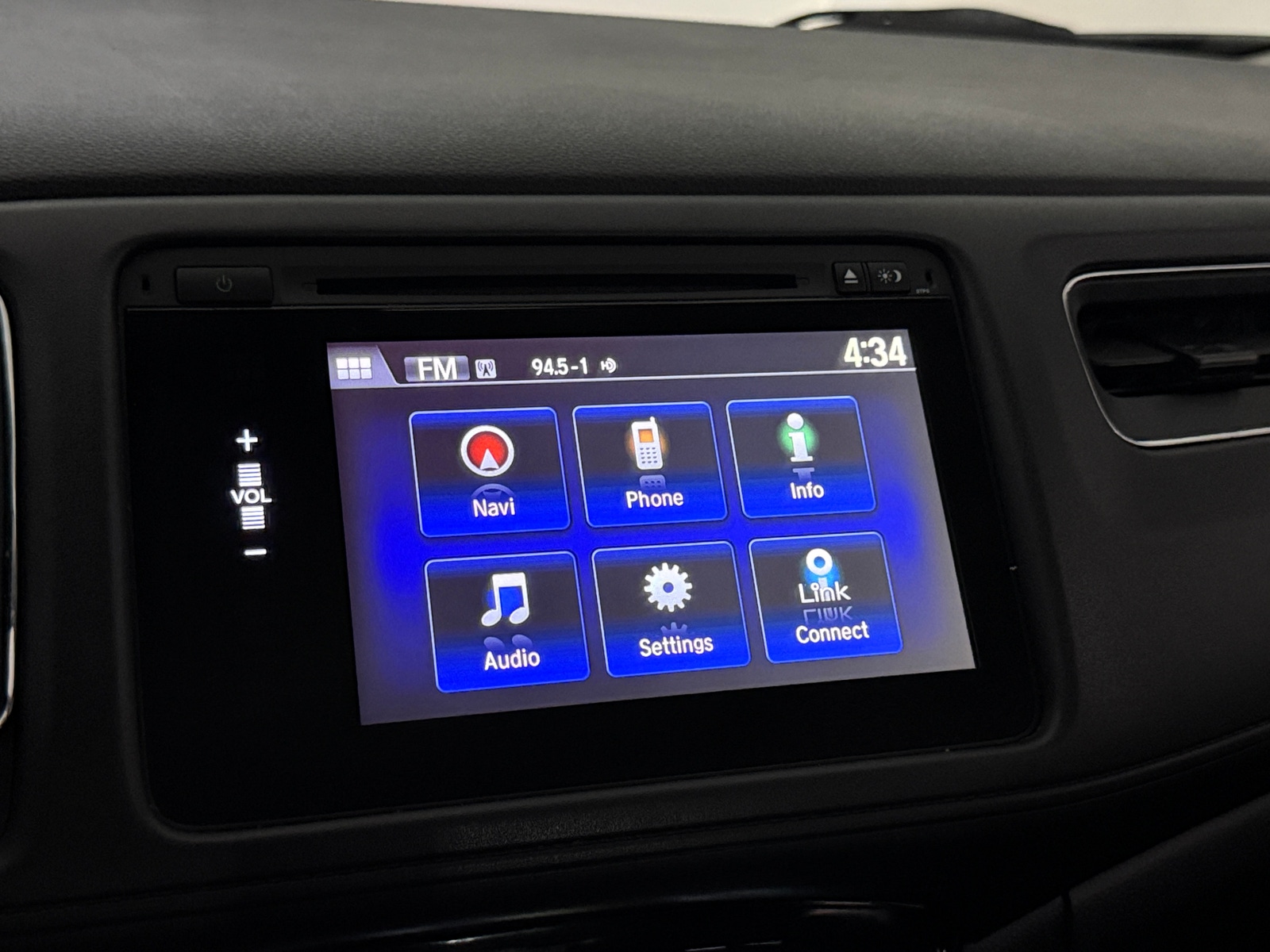 Thumbnail: 2017 Honda HR-V - 3