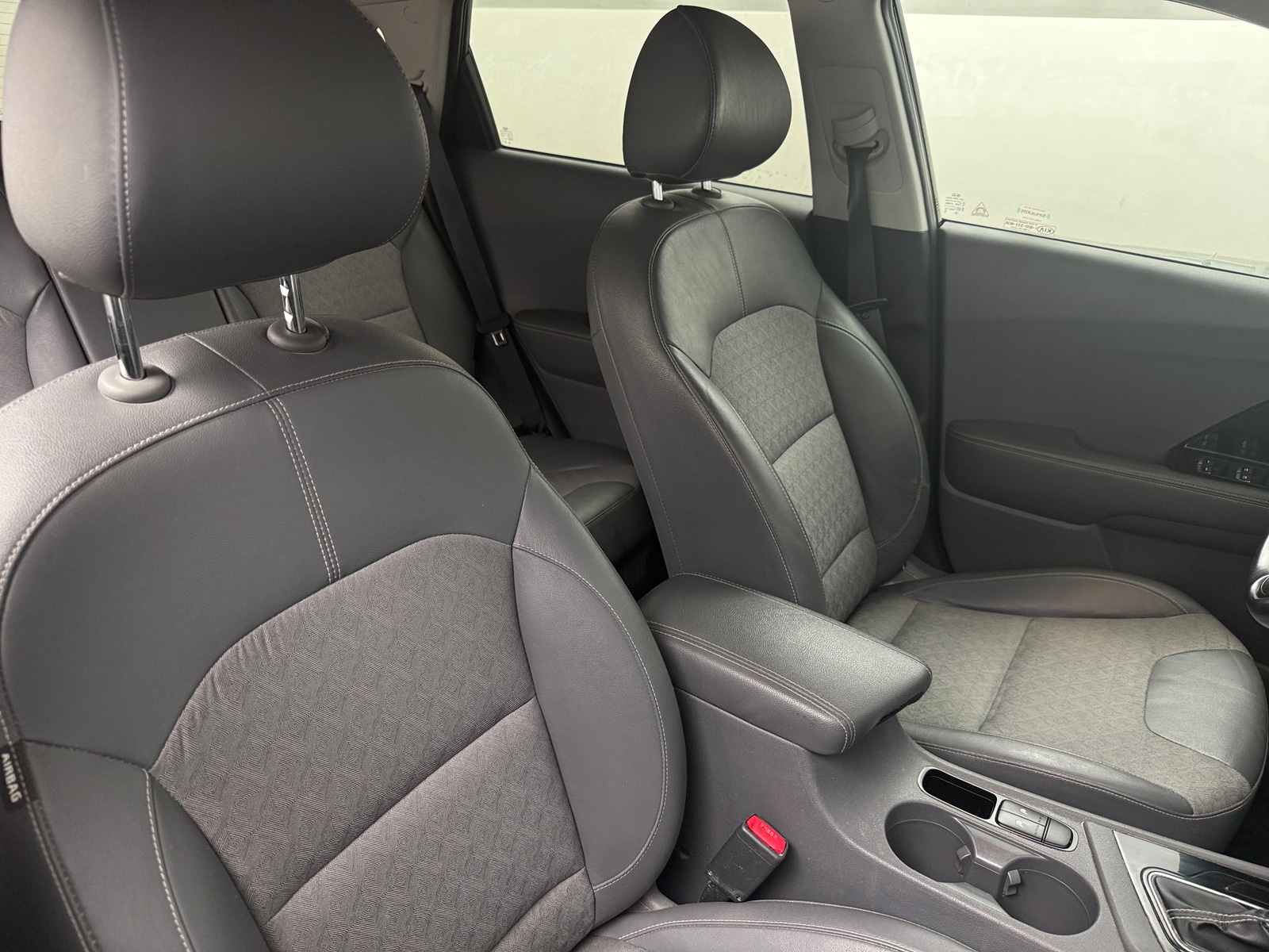 Thumbnail: 2019 Kia Niro - 2