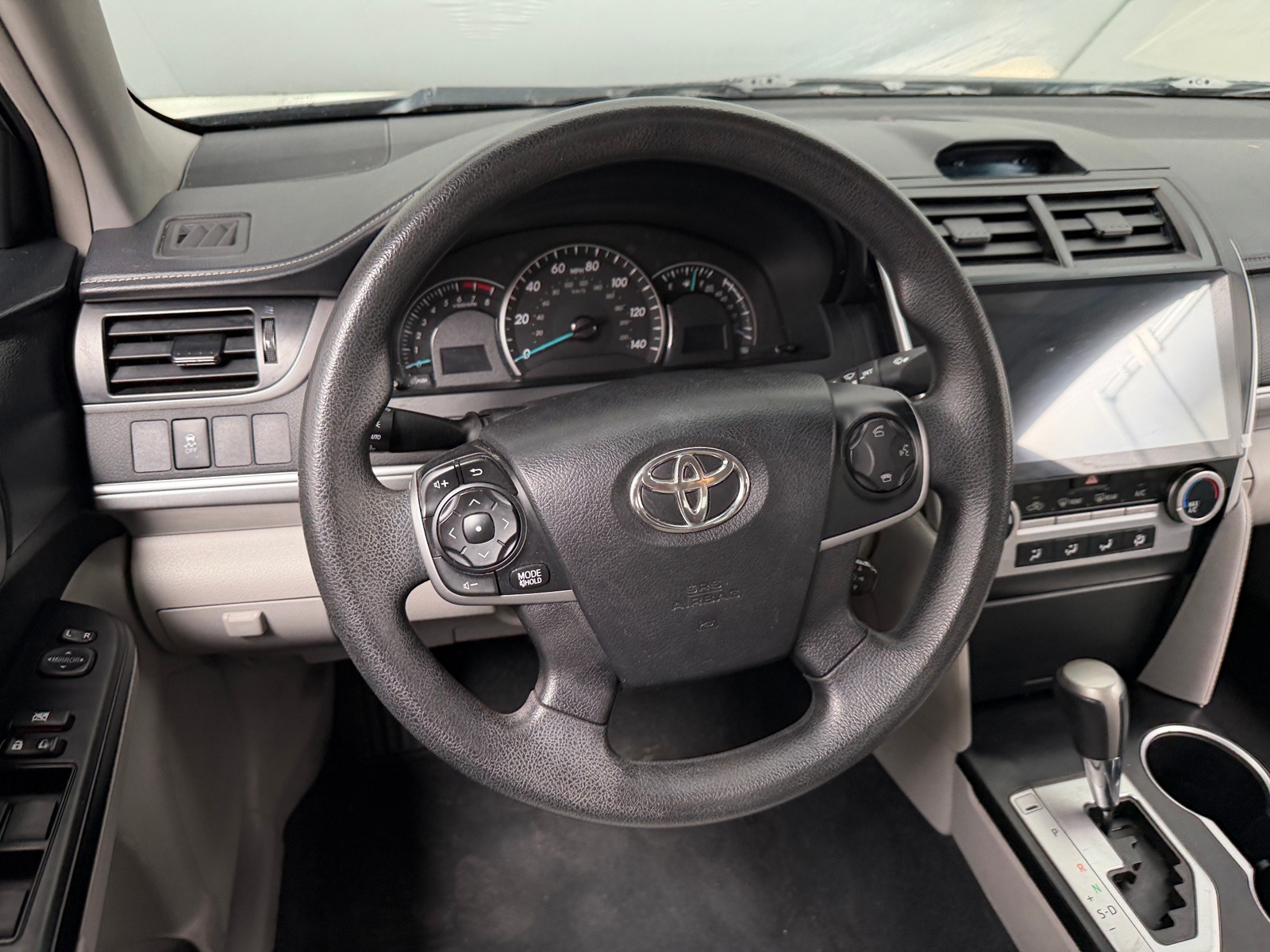 Thumbnail: 2014 Toyota Camry - 5
