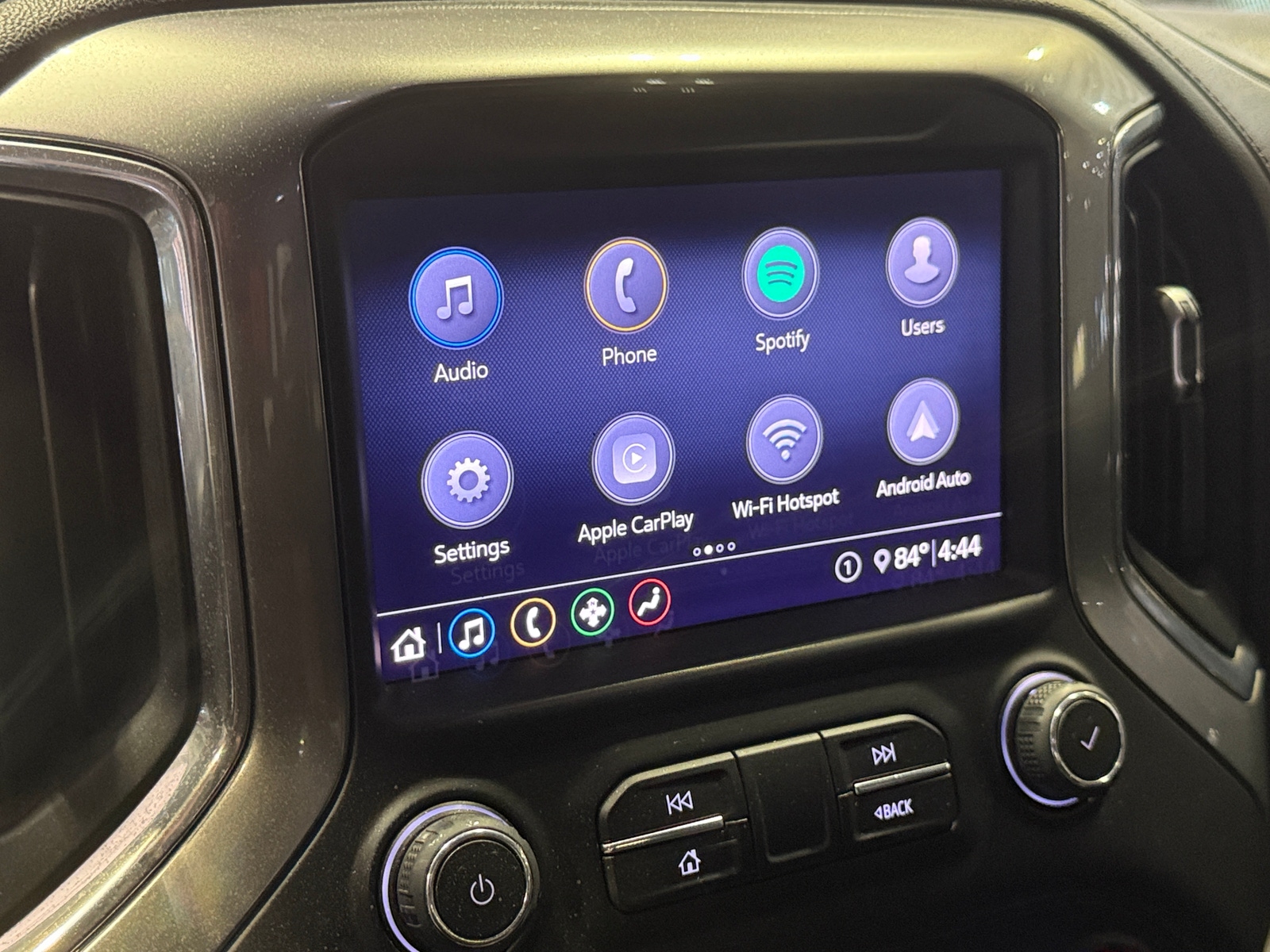 Thumbnail: 2020 Chevrolet Silverado 1500 - 4