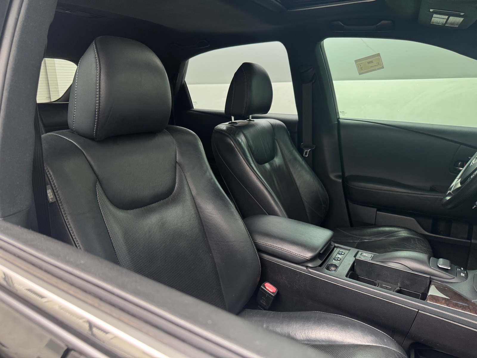 Thumbnail: 2015 Lexus RX - 2