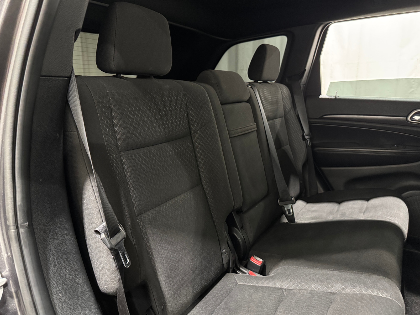 Thumbnail: 2018 Jeep Grand Cherokee - 6