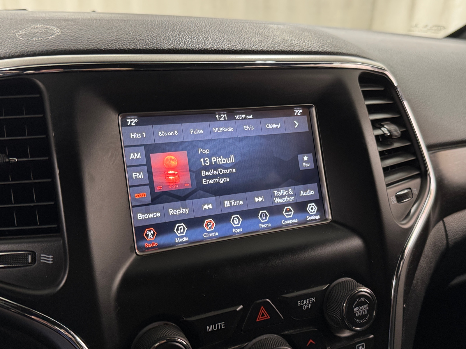 Thumbnail: 2018 Jeep Grand Cherokee - 4