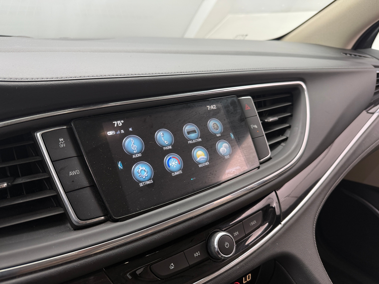 Thumbnail: 2018 Buick Enclave - 3