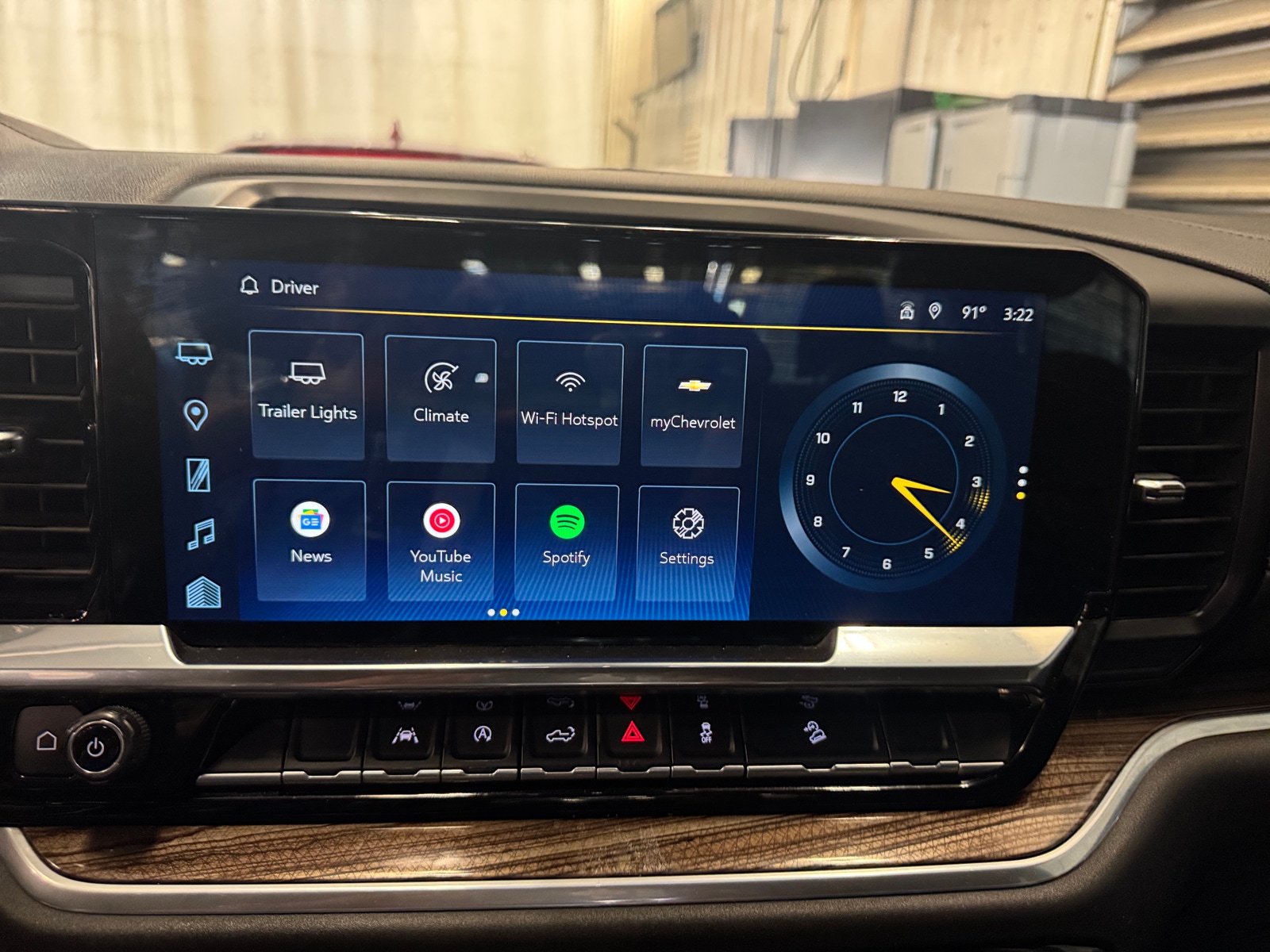 Thumbnail: 2022 Chevrolet Silverado 1500 - 4