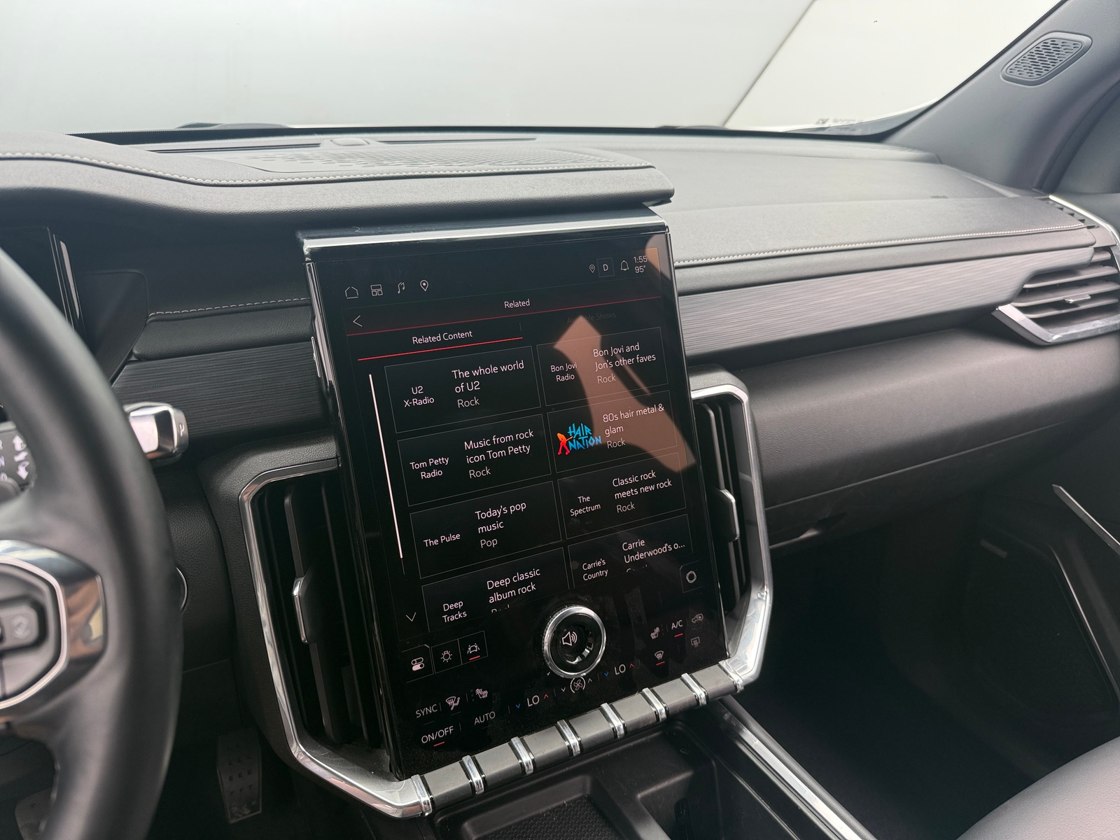 Thumbnail: 2024 GMC Acadia - 3