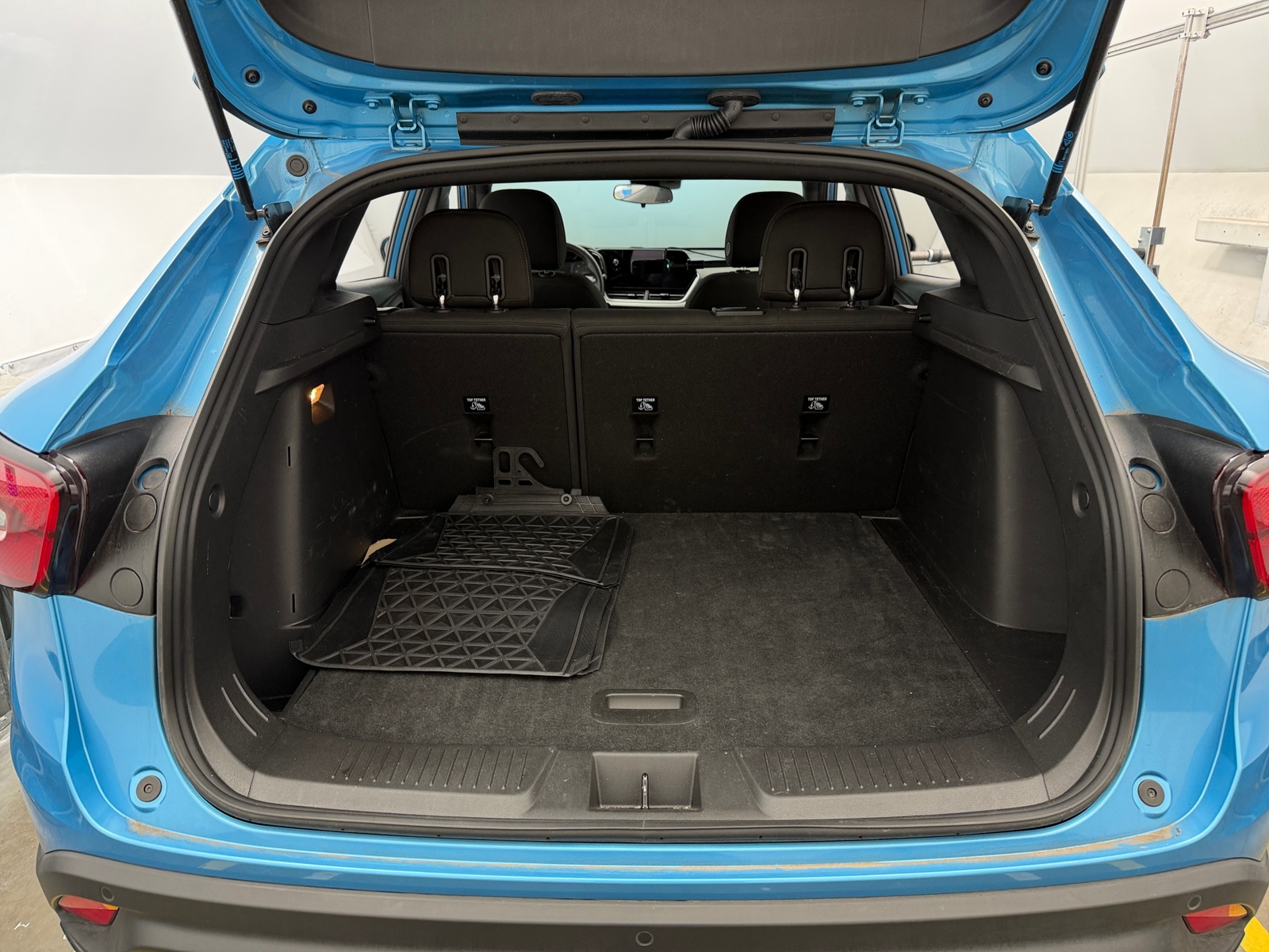 Thumbnail: 2025 Chevrolet Trax - 7