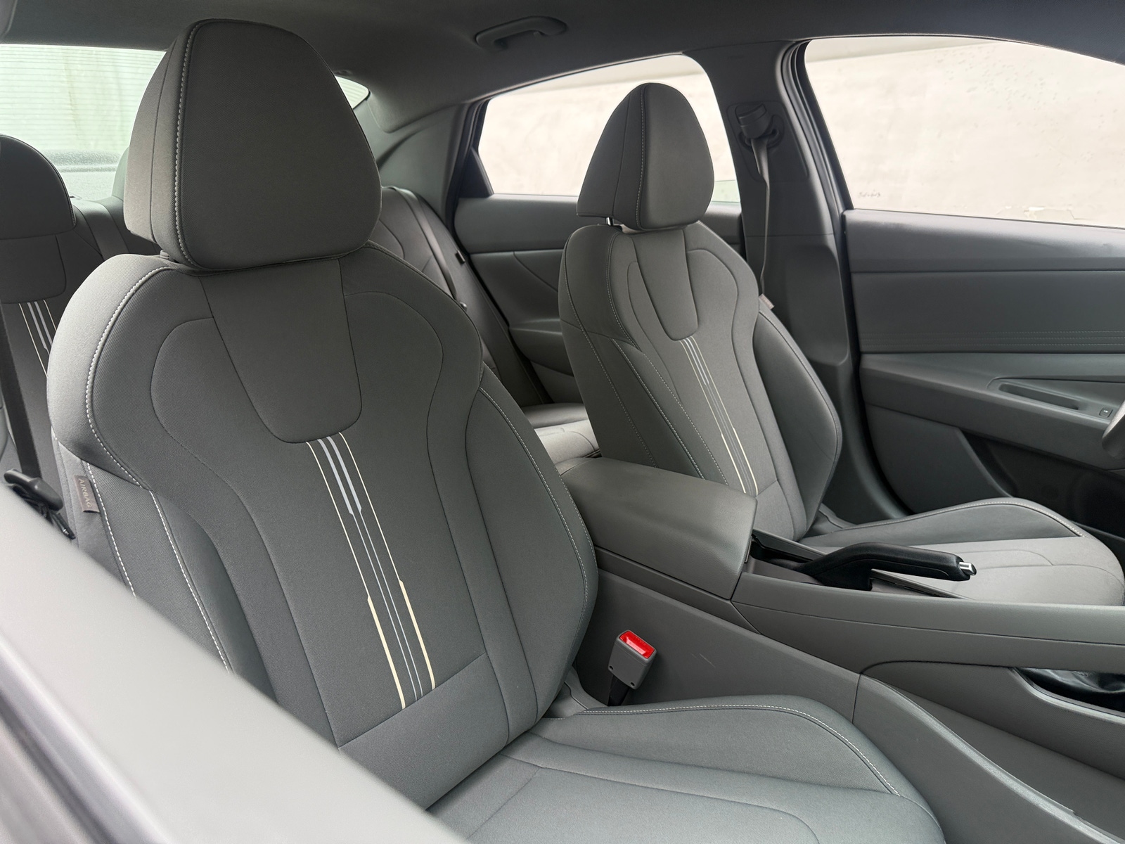 Thumbnail: 2024 Hyundai Elantra - 2