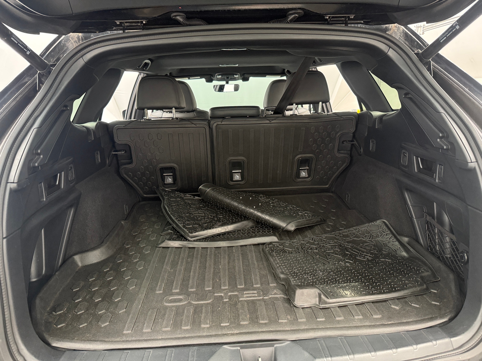 Thumbnail: 2022 Subaru Outback - 6
