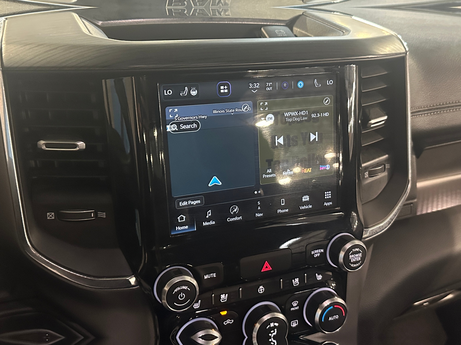 Thumbnail: 2024 RAM 1500 - 3