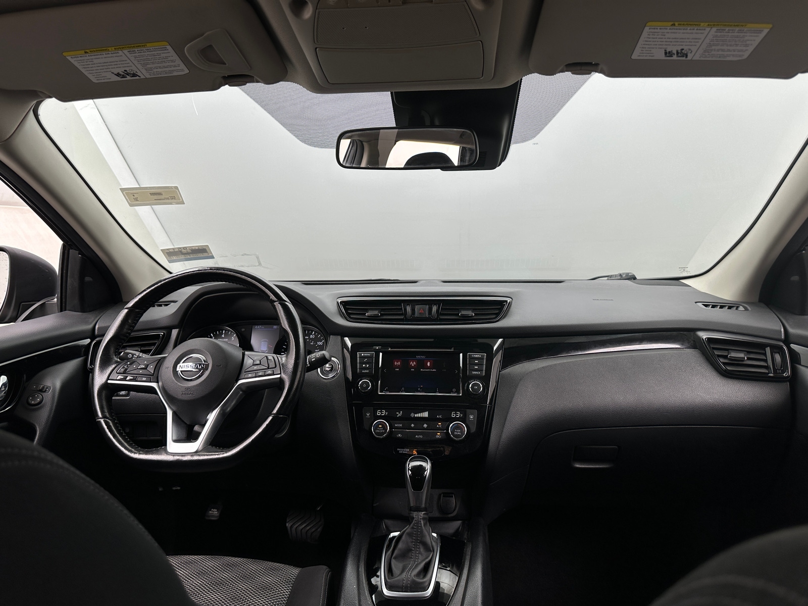 Thumbnail: 2021 Nissan Rogue Sport - 3
