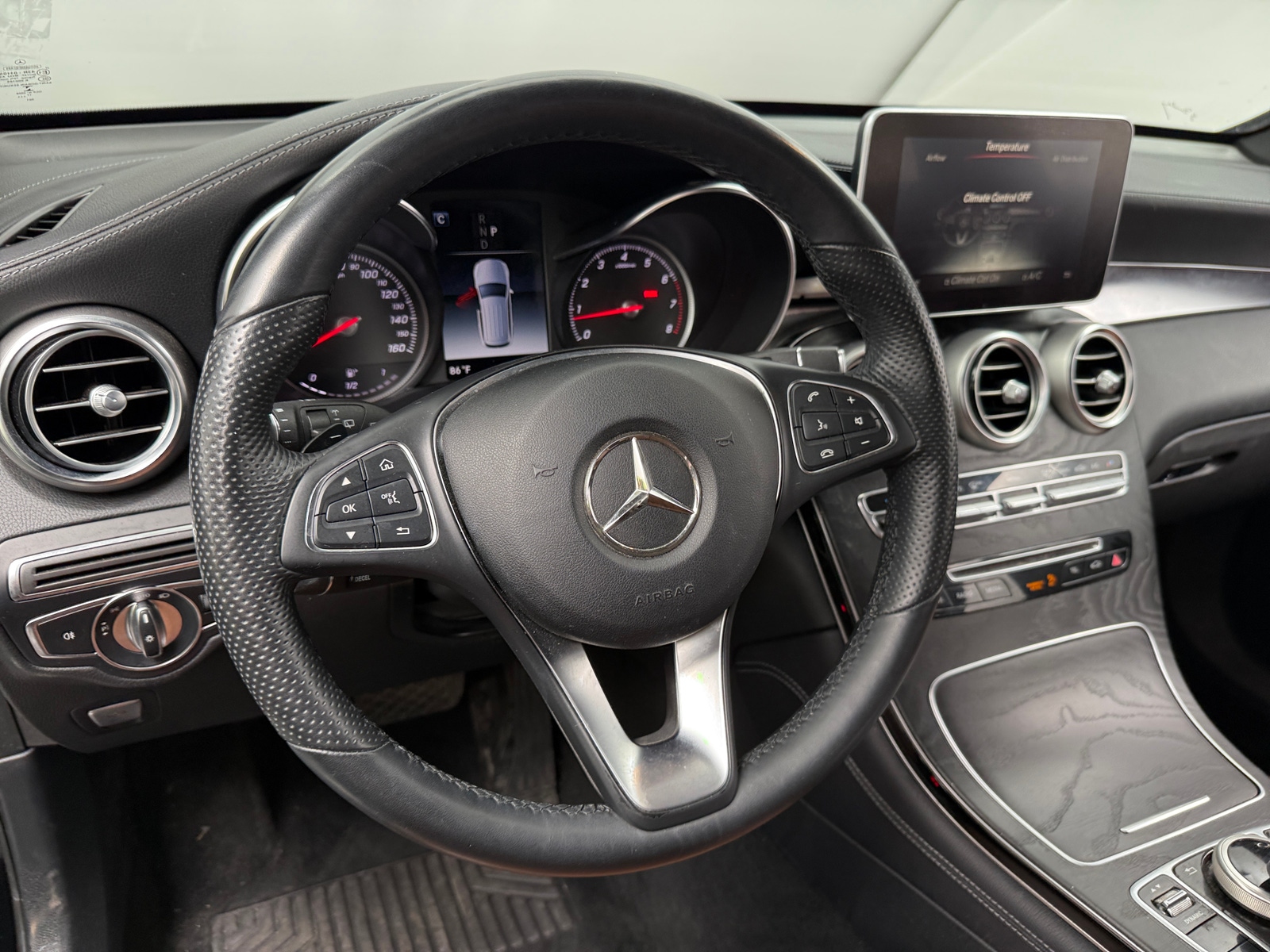 Thumbnail: 2018 Mercedes-Benz GLC - 4