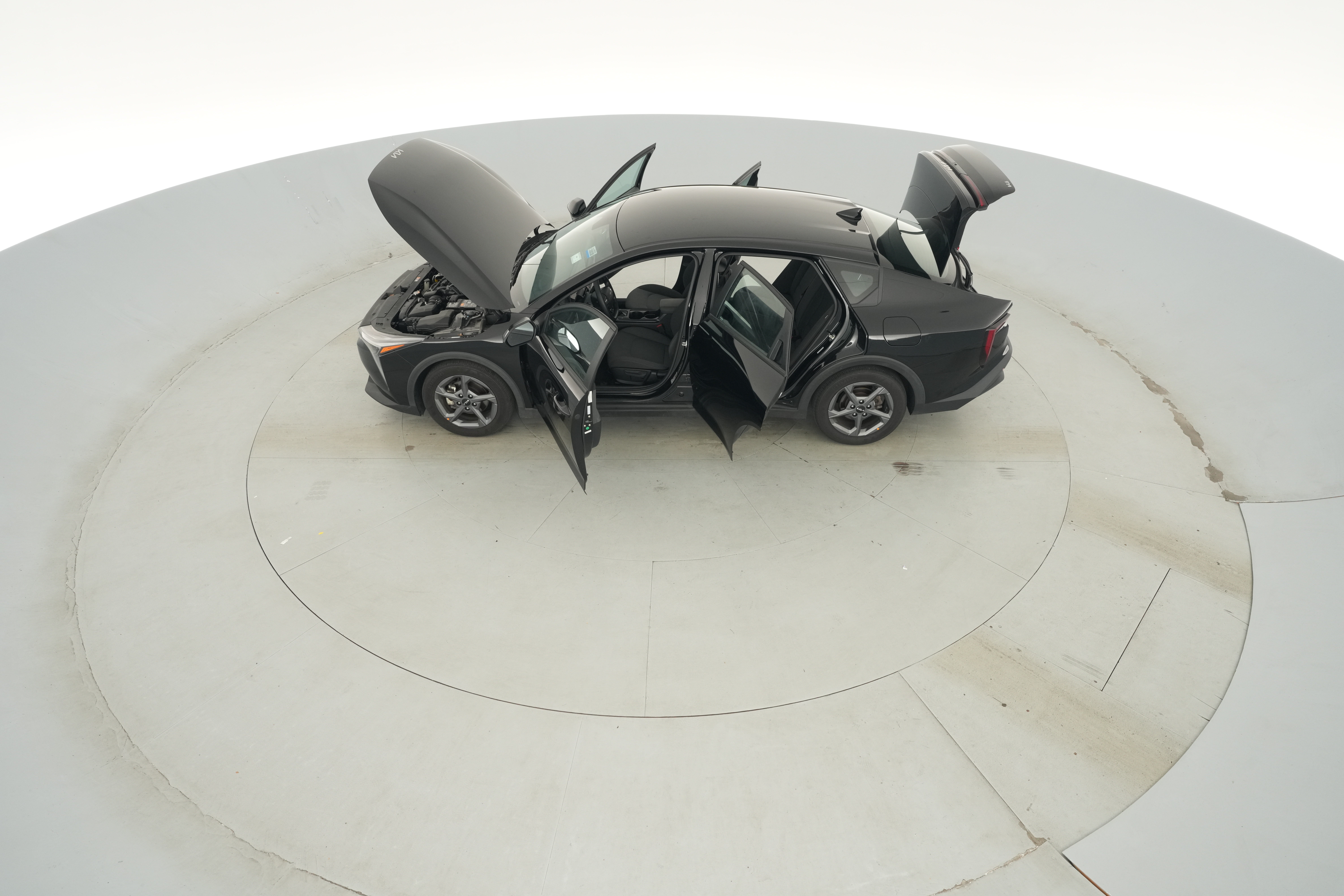 2025 Kia K4 LXS - Photo 43