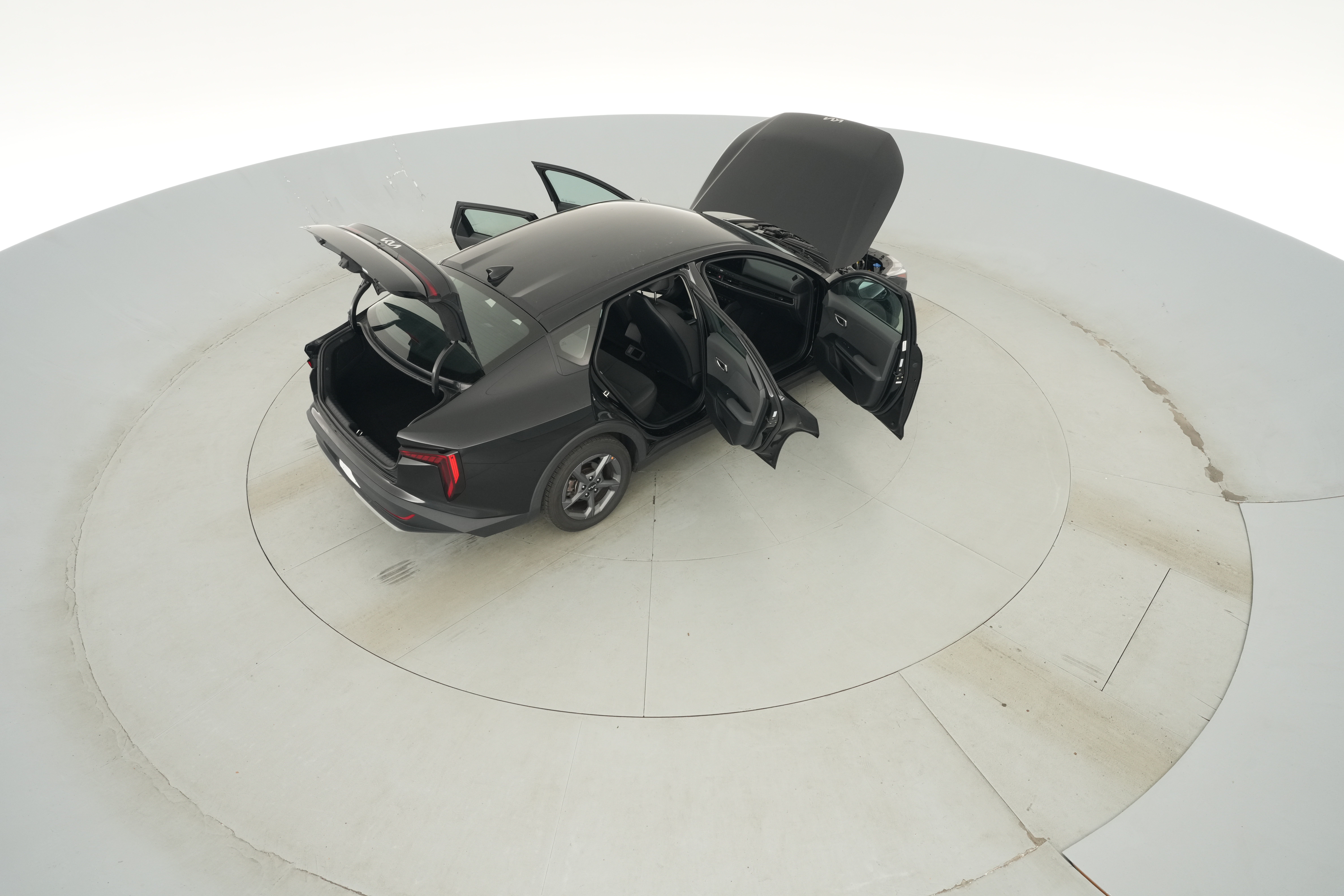 2025 Kia K4 LXS - Photo 49