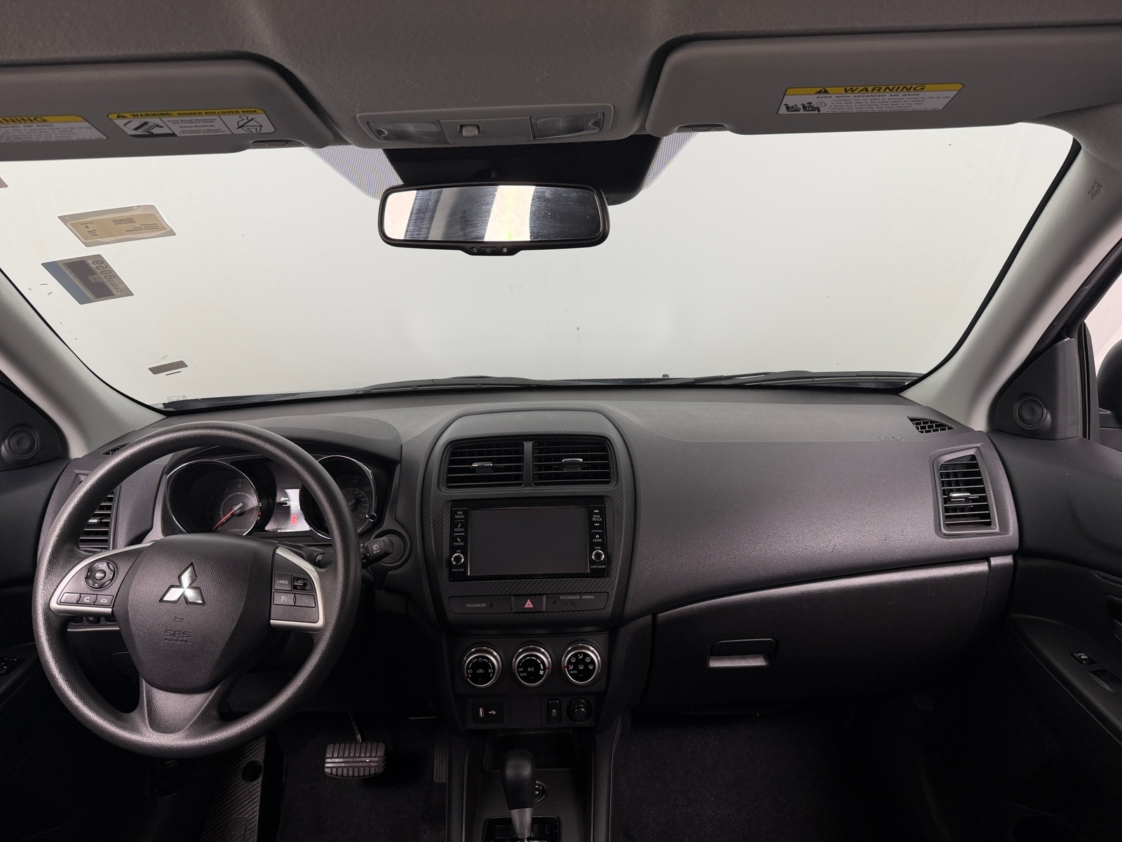 Thumbnail: 2024 Mitsubishi Outlander Sport - 3