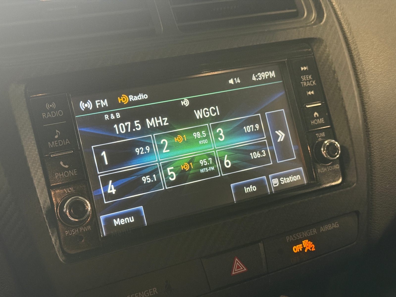 Thumbnail: 2024 Mitsubishi Outlander Sport - 4