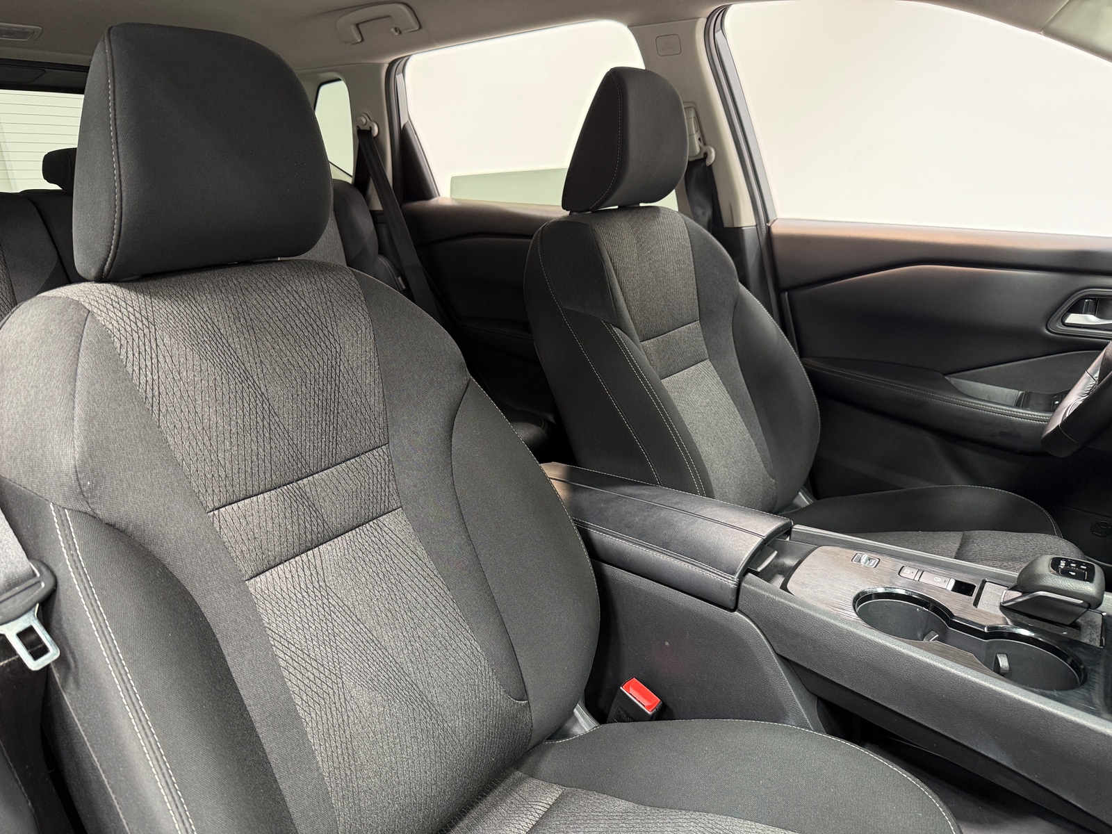 Thumbnail: 2025 Nissan Rogue - 2