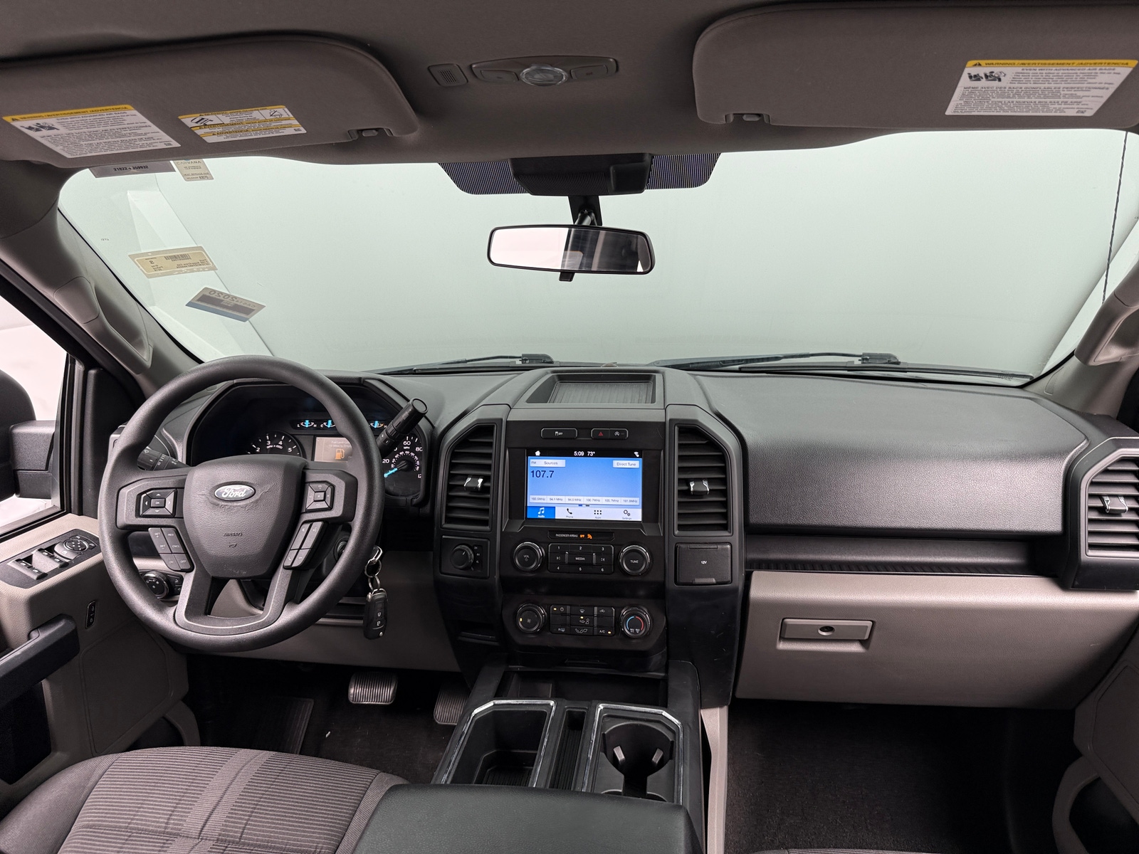 Thumbnail: 2019 Ford Econoline - 3