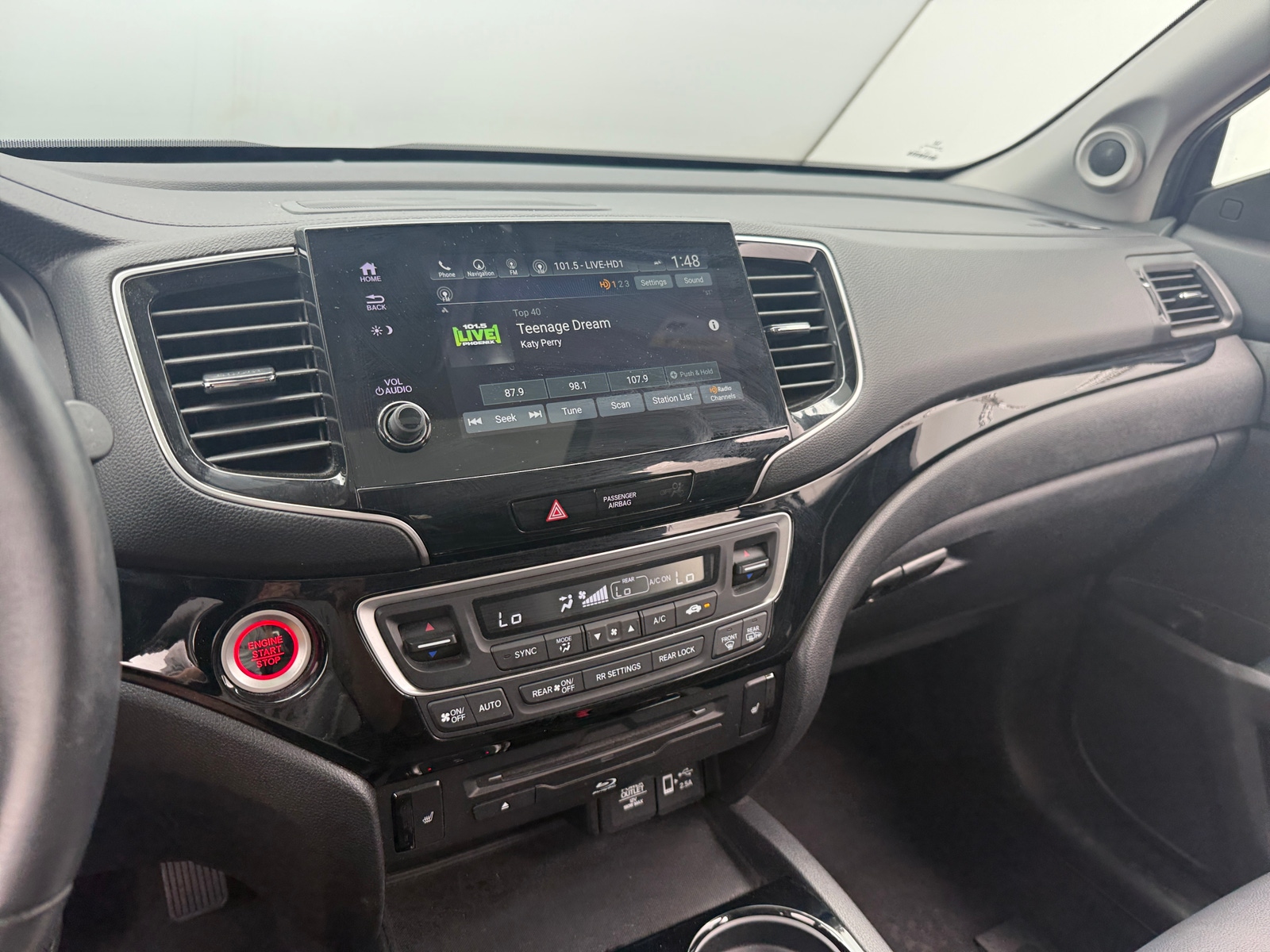 Thumbnail: 2020 Honda Pilot - 4