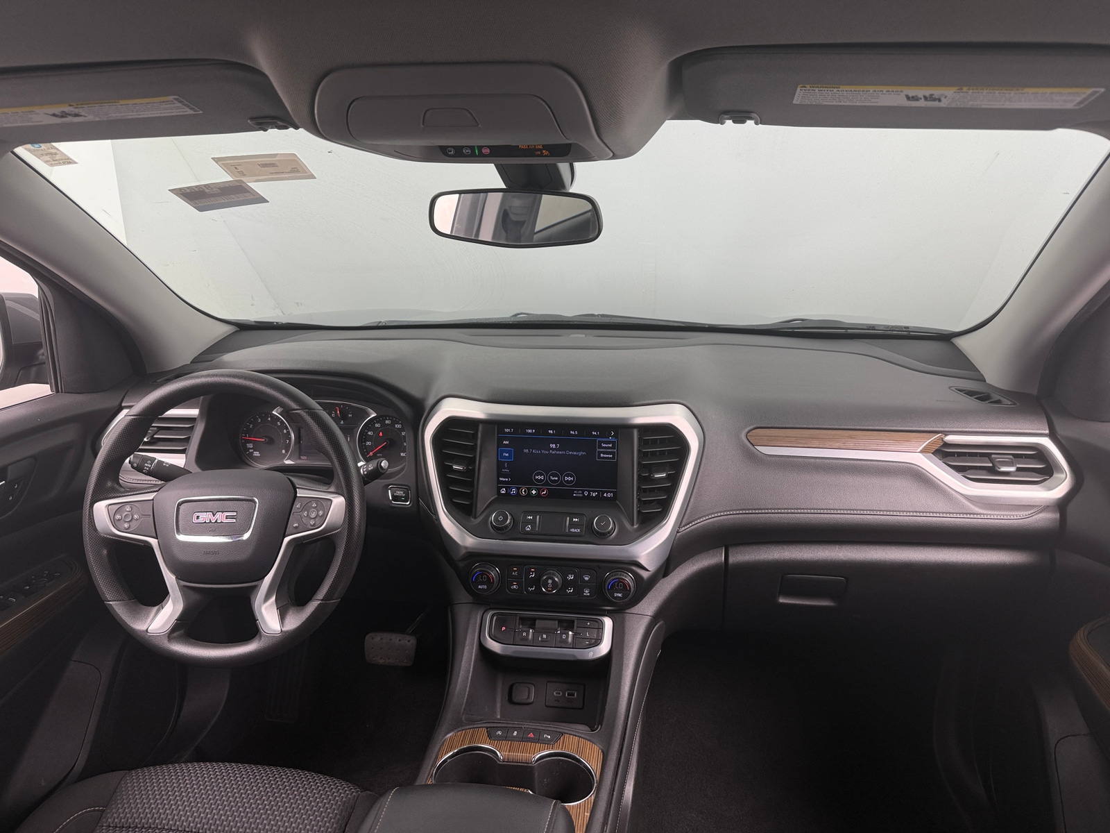 Thumbnail: 2021 GMC Acadia - 3