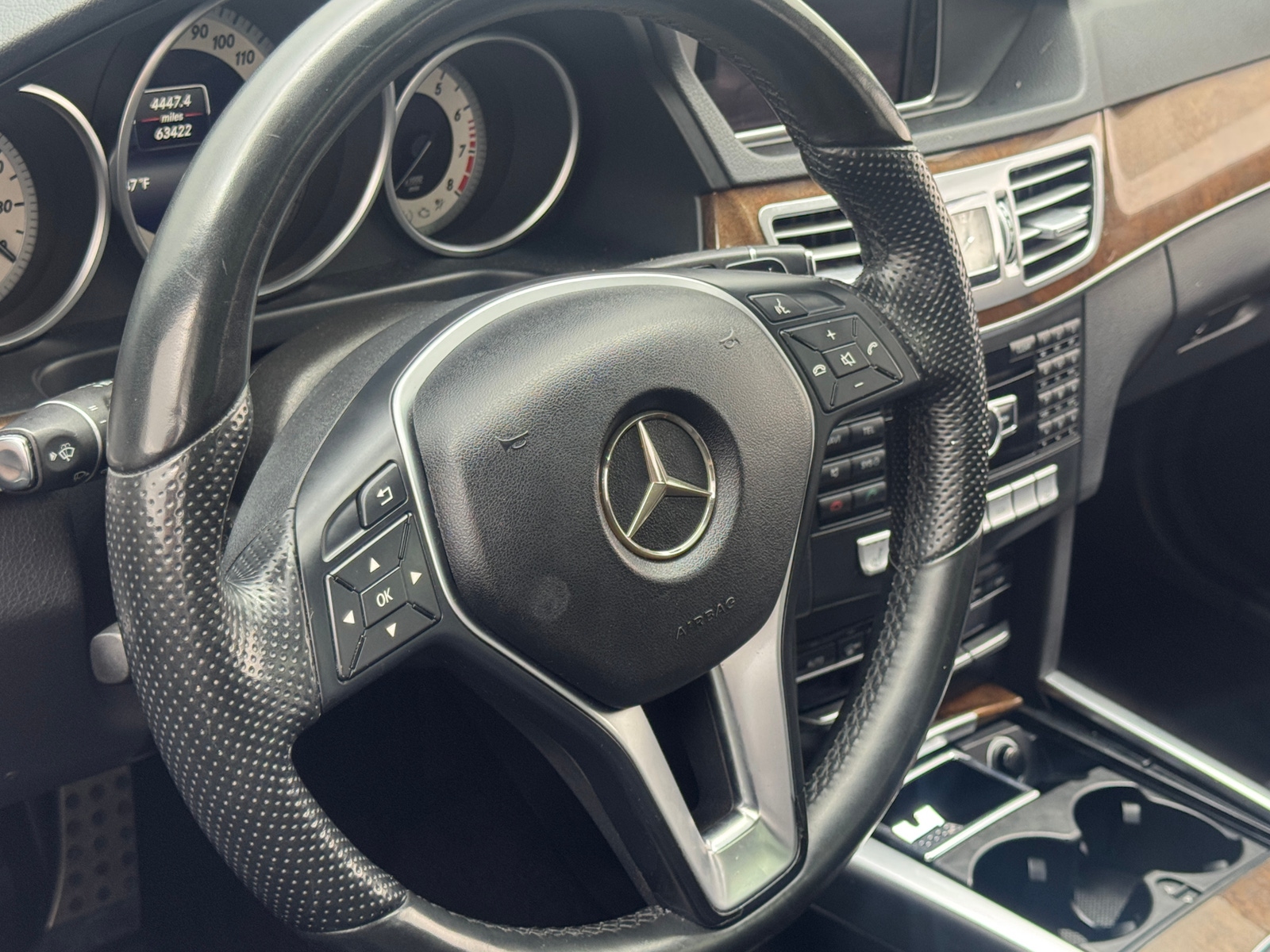 Thumbnail: 2014 Mercedes-Benz E-Class - 4