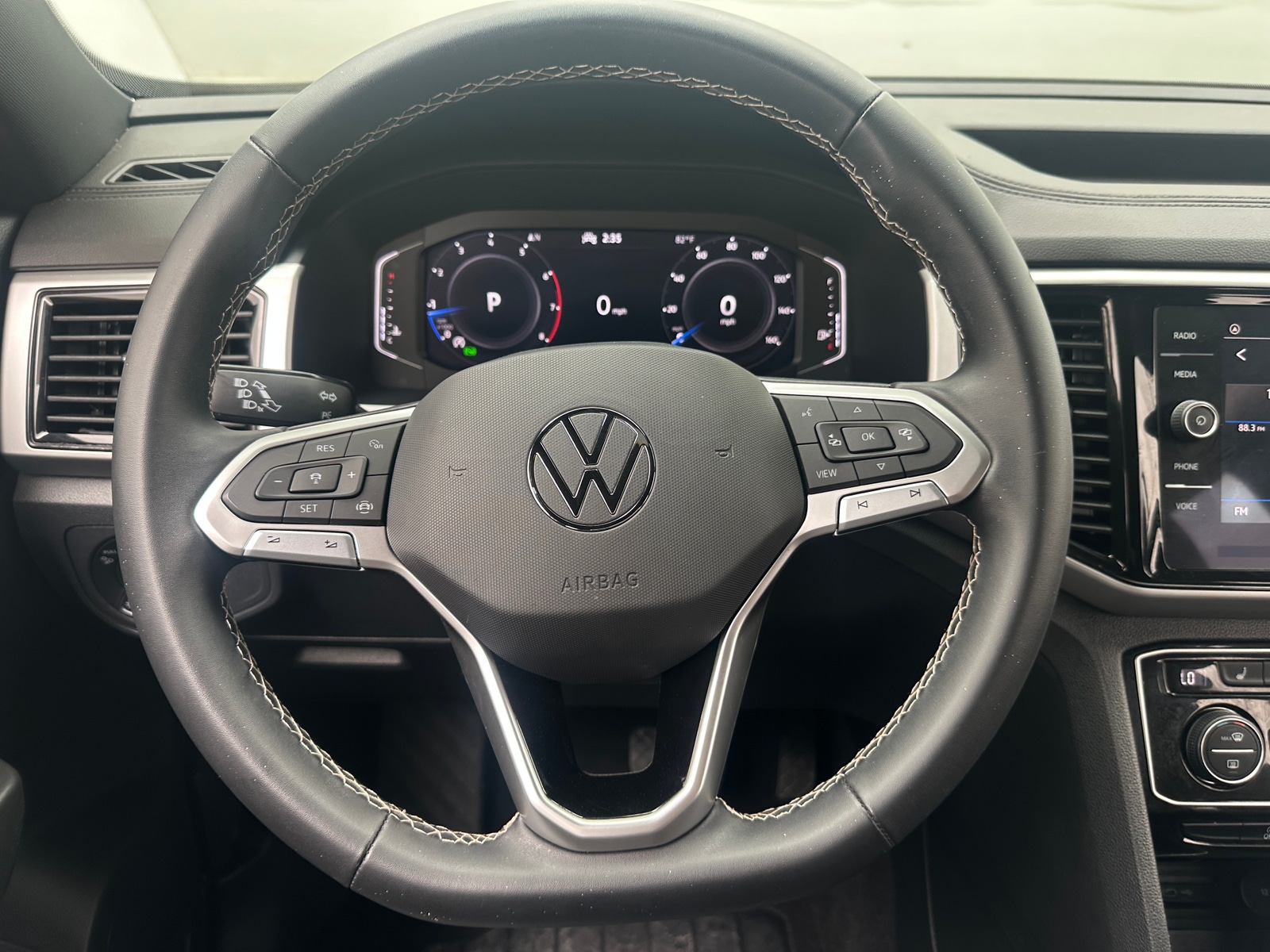 Thumbnail: 2023 Volkswagen Atlas - 5