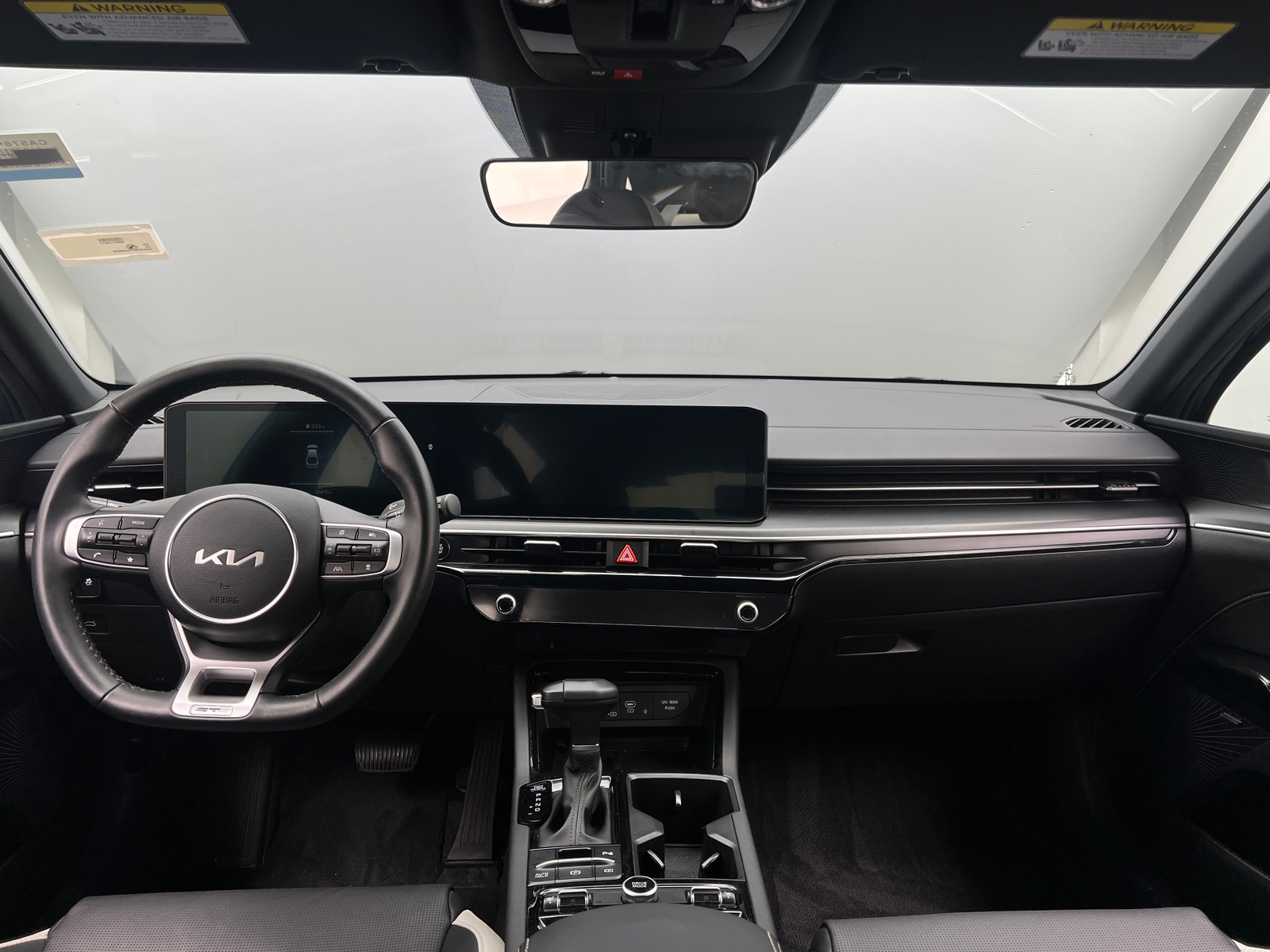 Thumbnail: 2025 Kia K5 - 2