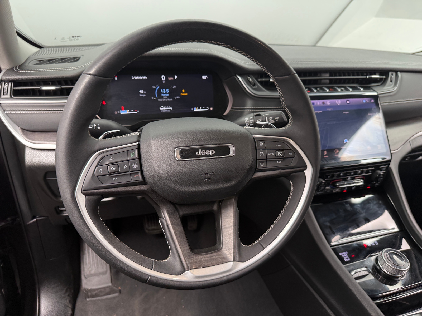Thumbnail: 2023 Jeep Grand Cherokee - 4