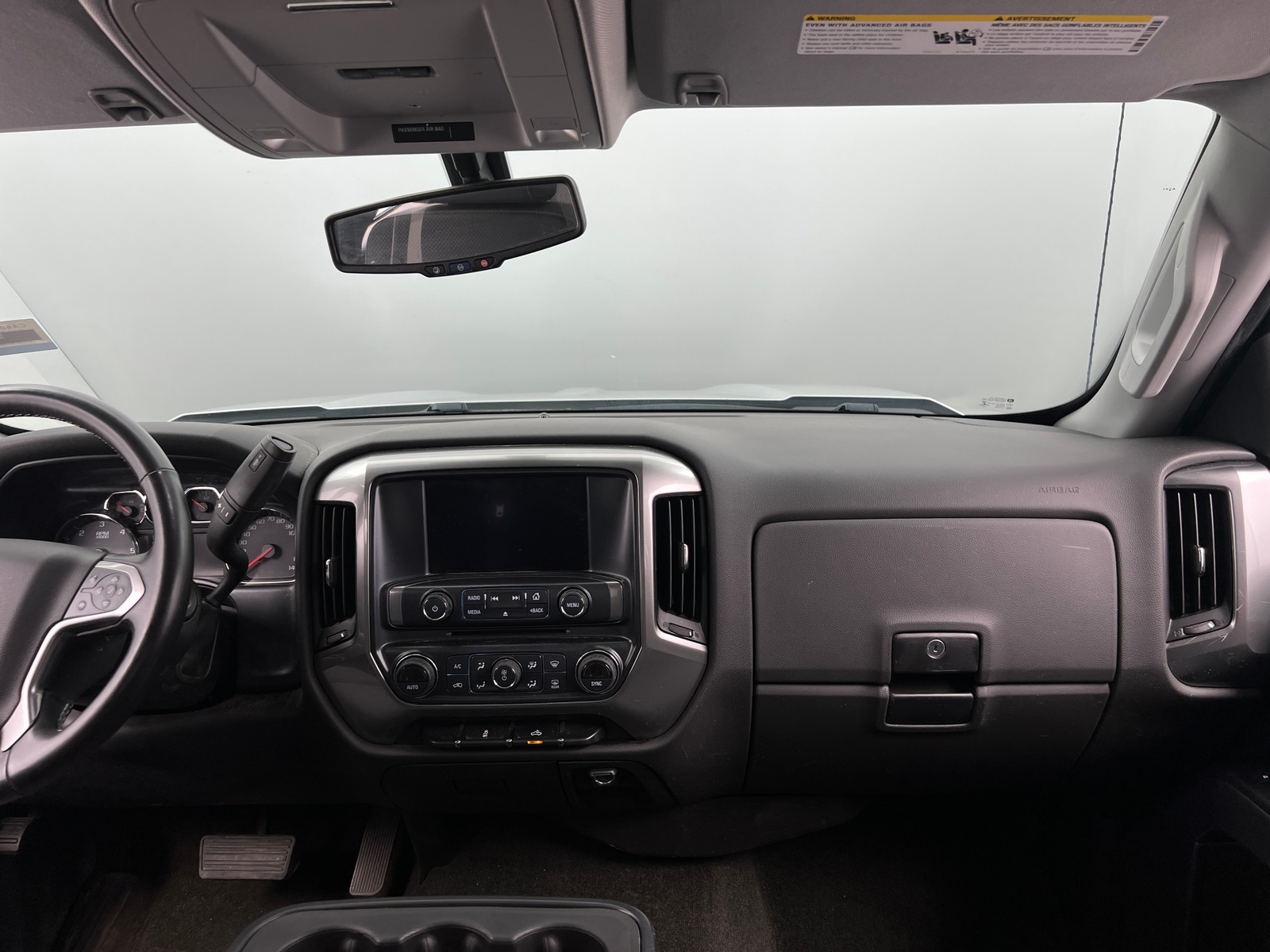 Thumbnail: 2018 Chevrolet Silverado 1500 - 3