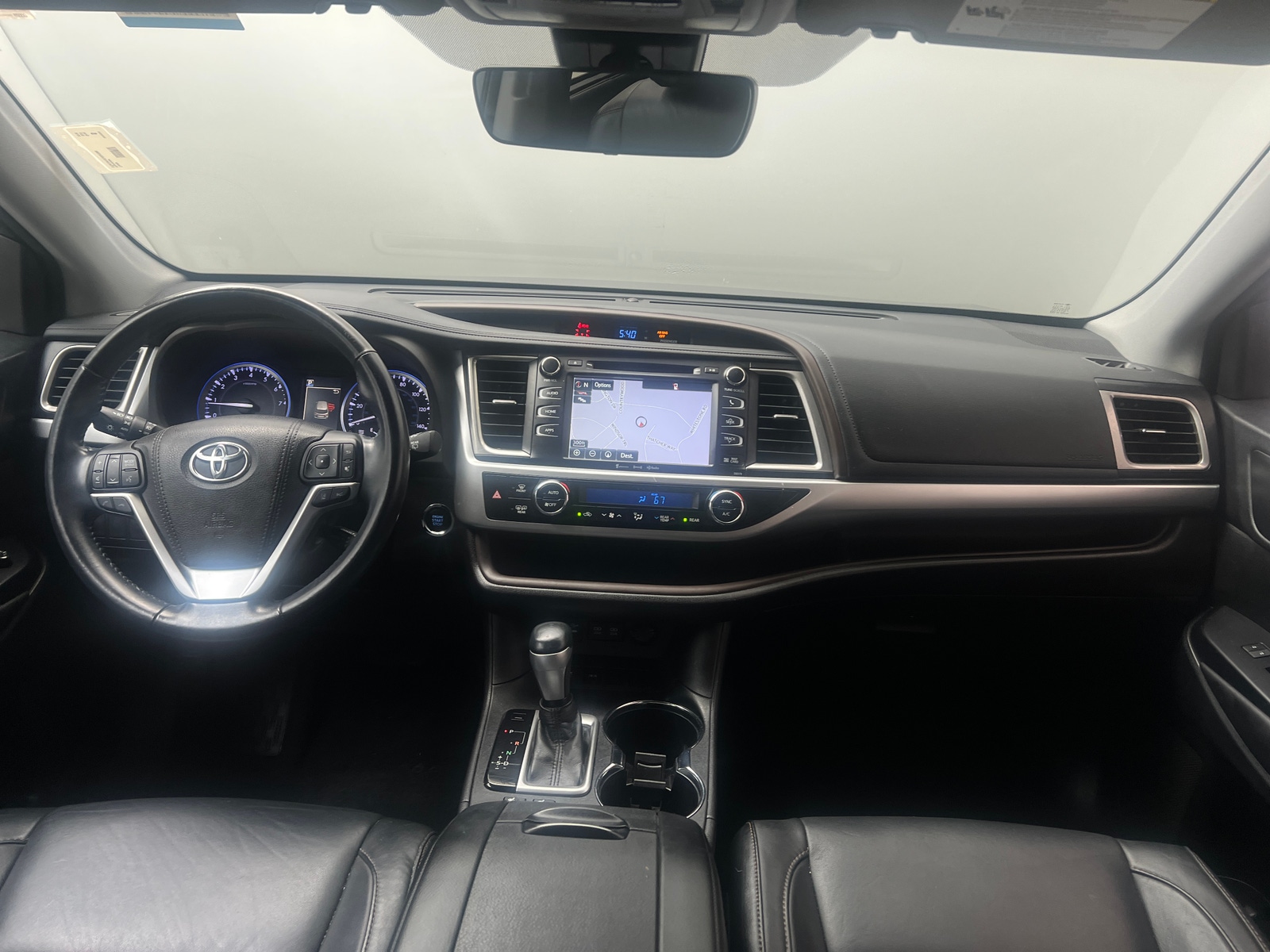 Thumbnail: 2018 Toyota Highlander - 2