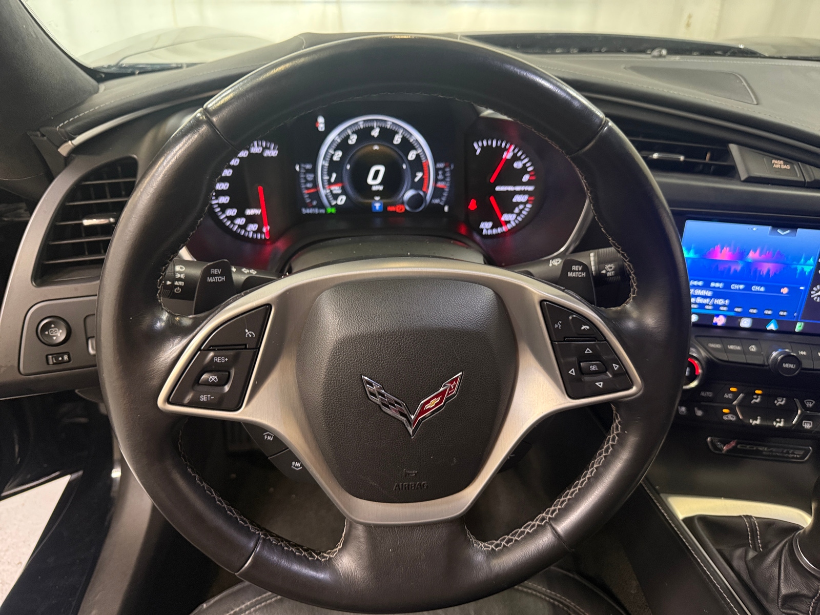 Thumbnail: 2015 Chevrolet Corvette - 3