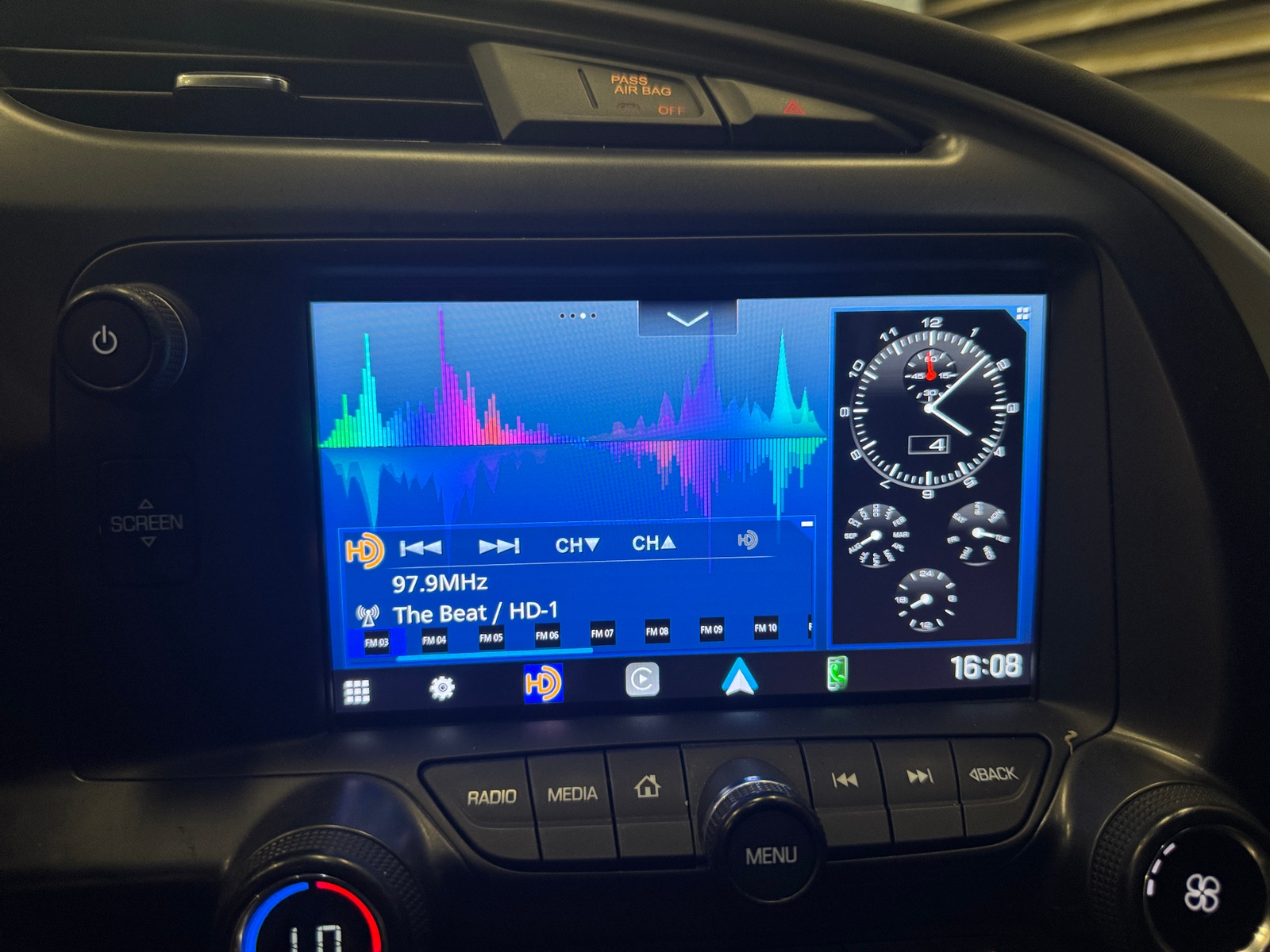 Thumbnail: 2015 Chevrolet Corvette - 2
