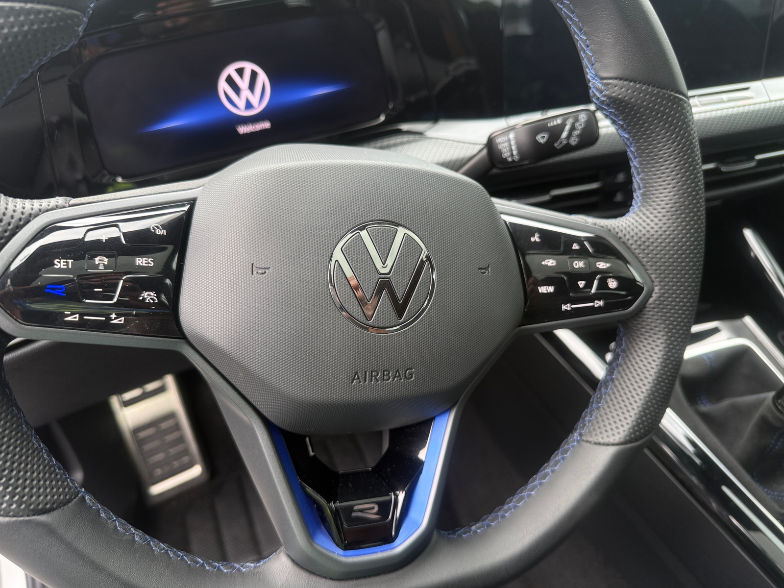 Thumbnail: 2024 Volkswagen Golf - 4