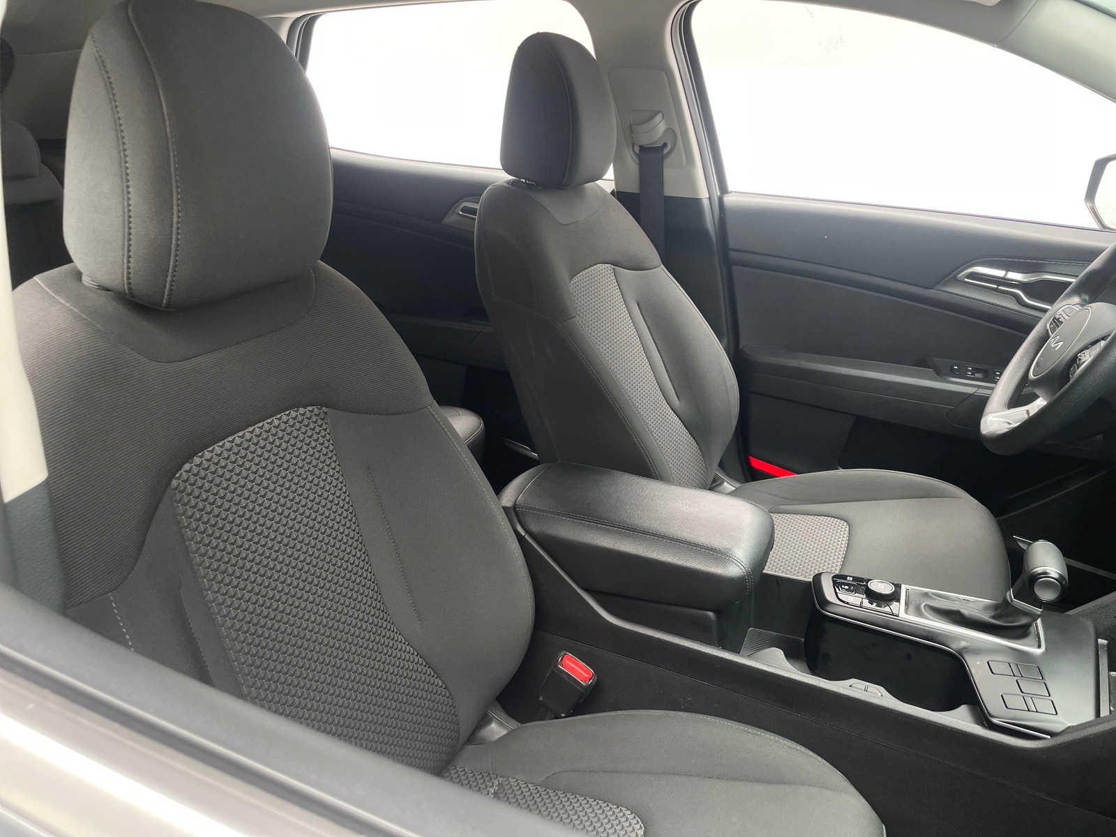 Thumbnail: 2023 Kia Sportage - 2