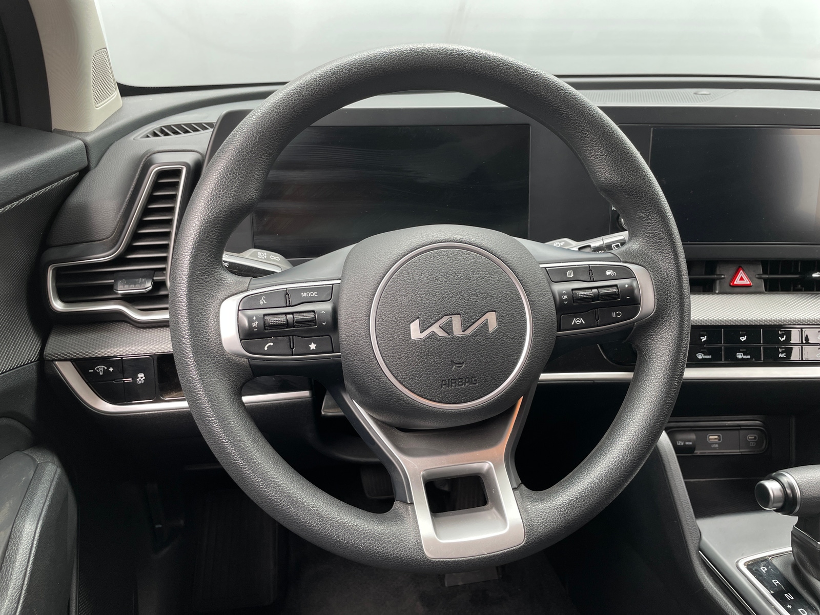 Thumbnail: 2023 Kia Sportage - 5