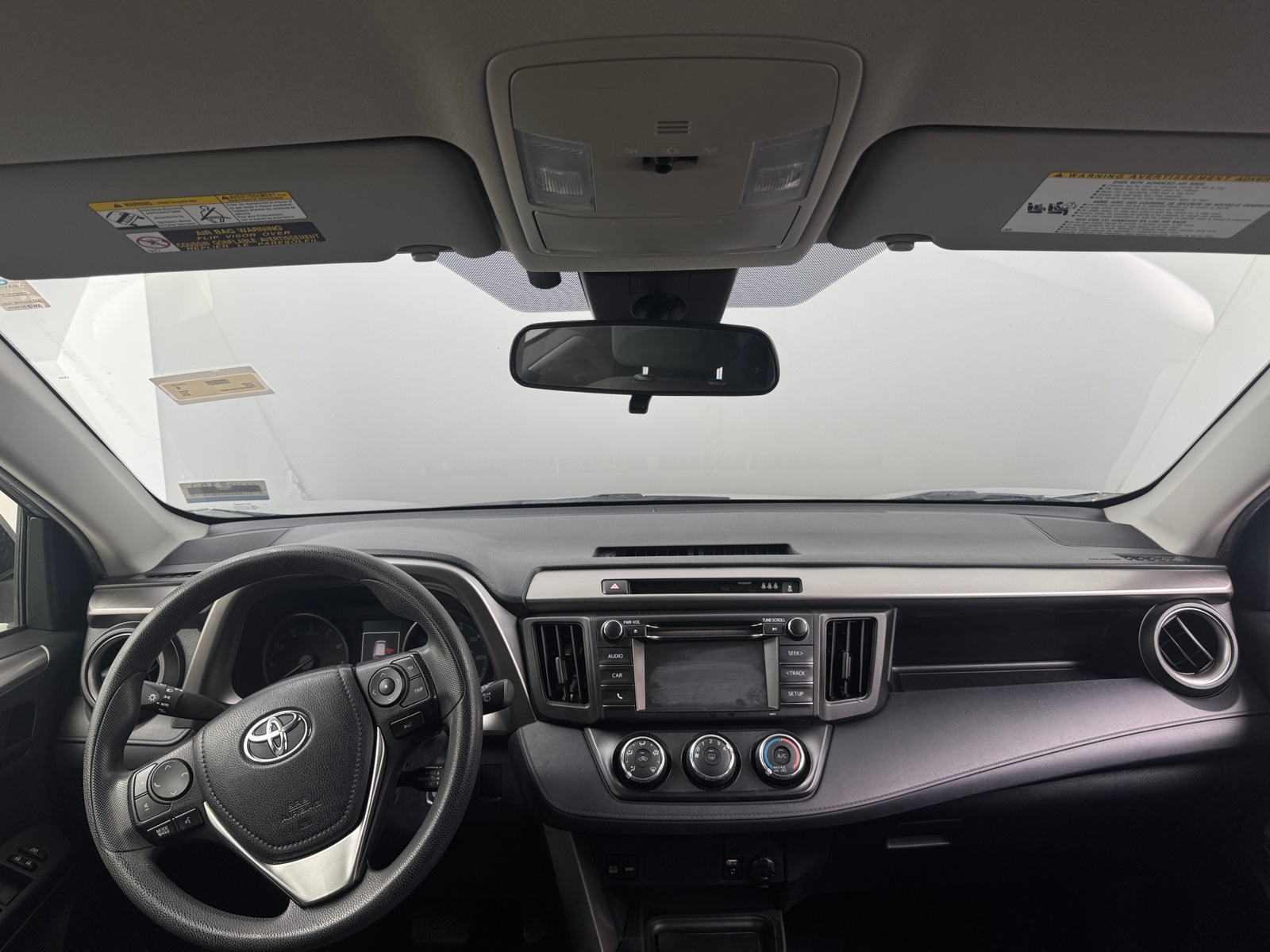 Thumbnail: 2018 Toyota RAV4 - 3
