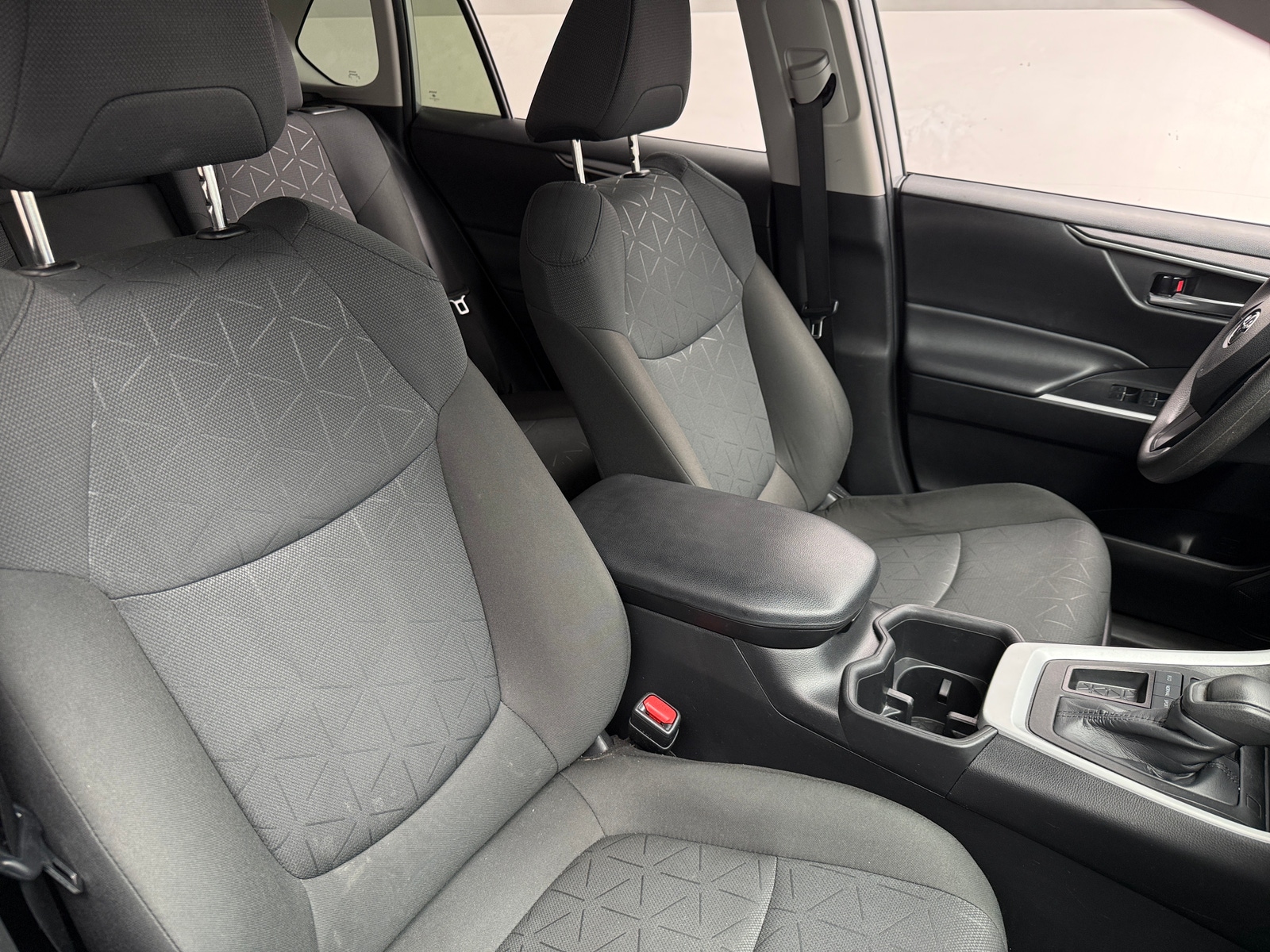 Thumbnail: 2024 Toyota RAV4 - 2