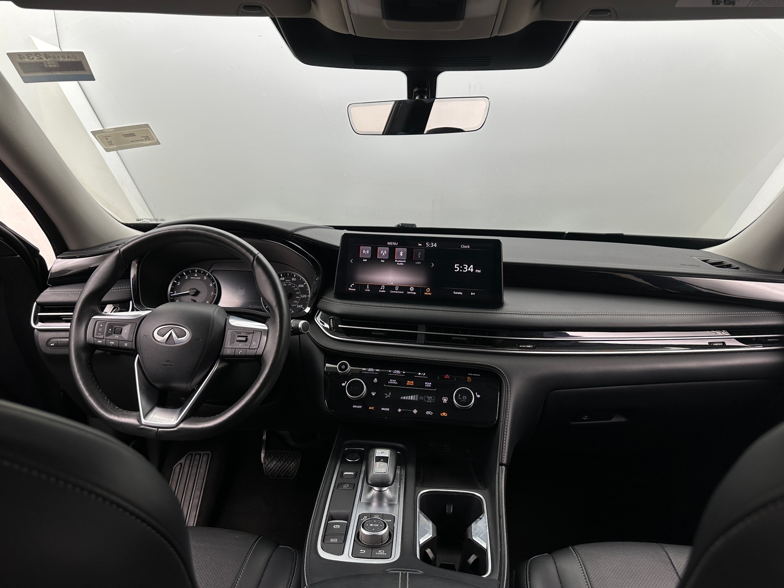 Thumbnail: 2023 INFINITI QX60 - 2
