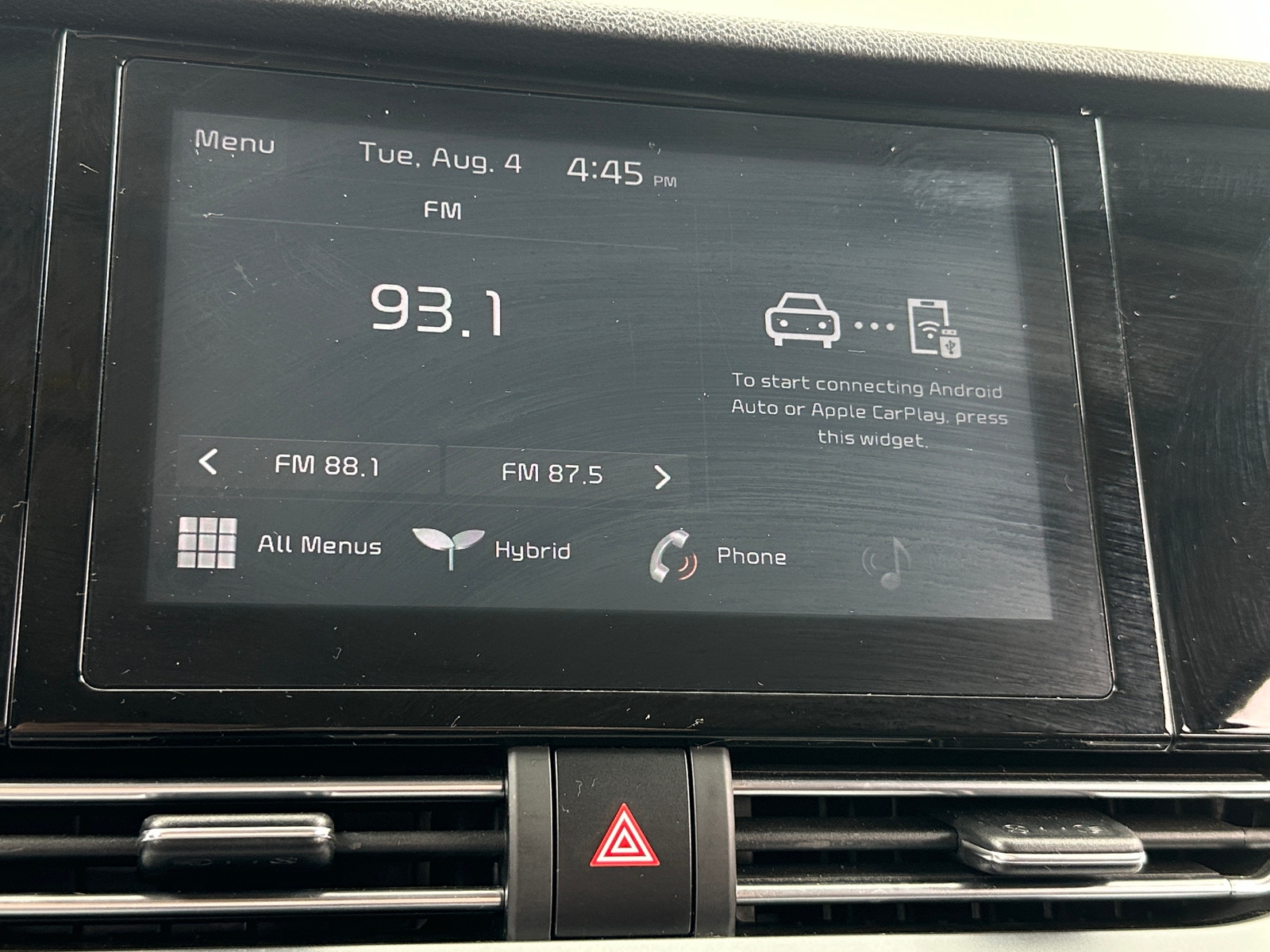 Thumbnail: 2022 Kia Niro - 4