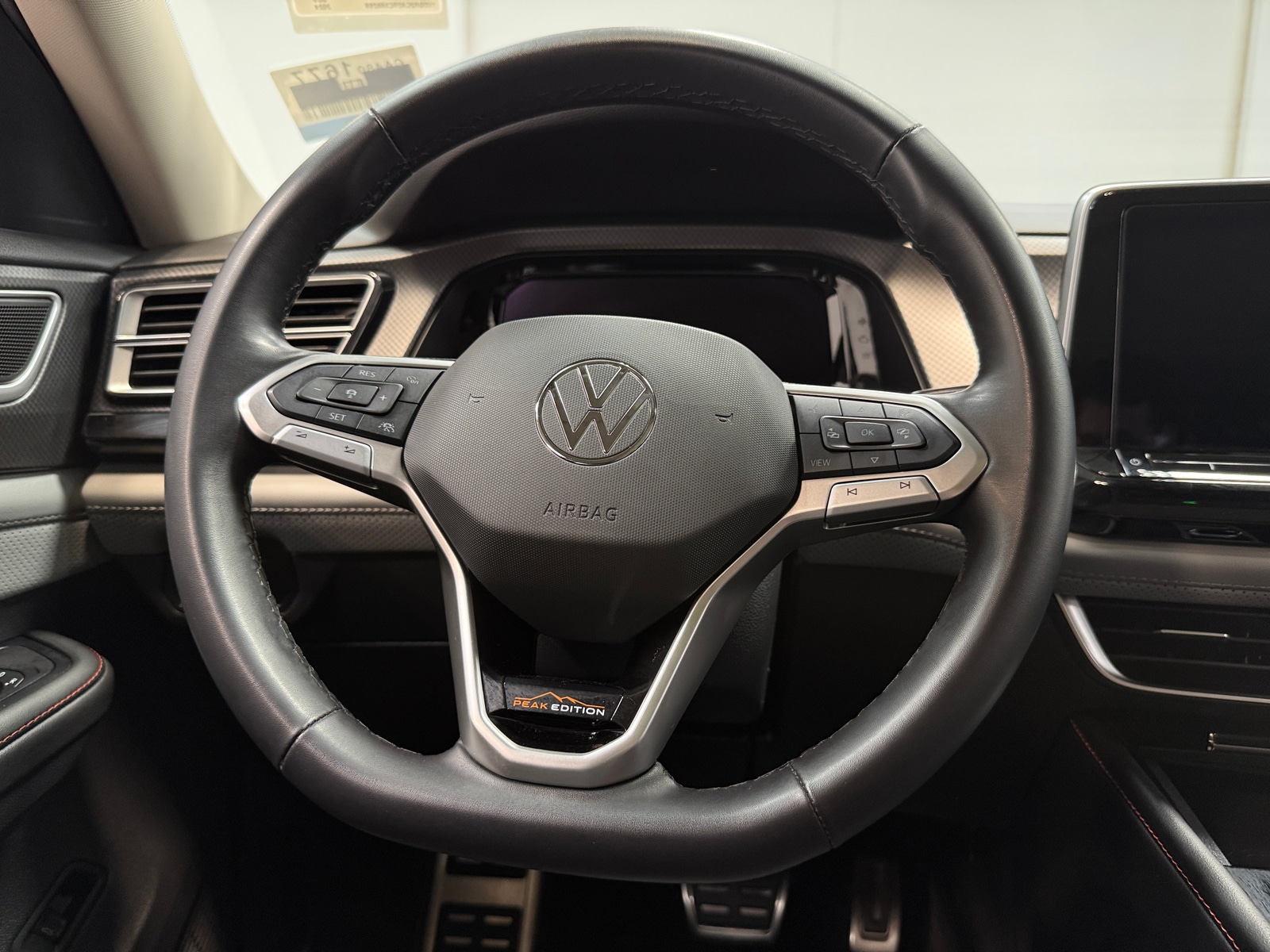 Thumbnail: 2024 Volkswagen Atlas - 4