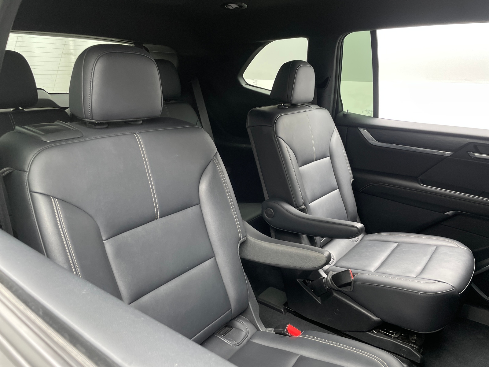 Thumbnail: 2024 GMC Acadia - 5