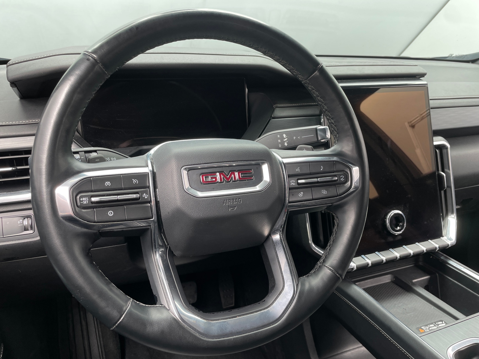 Thumbnail: 2024 GMC Acadia - 4
