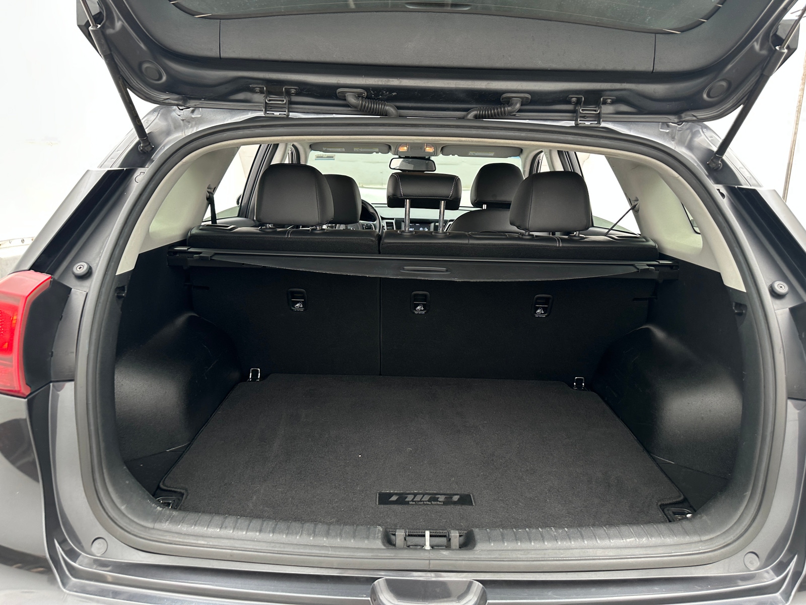 Thumbnail: 2019 Kia Niro - 6